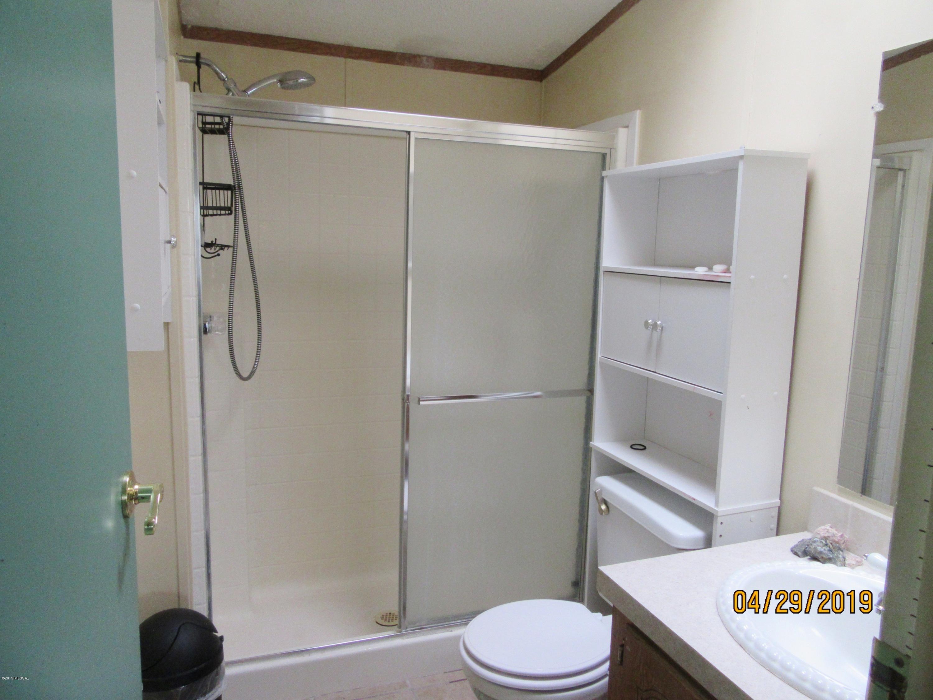 Esperanza Place (1-27) - Residential