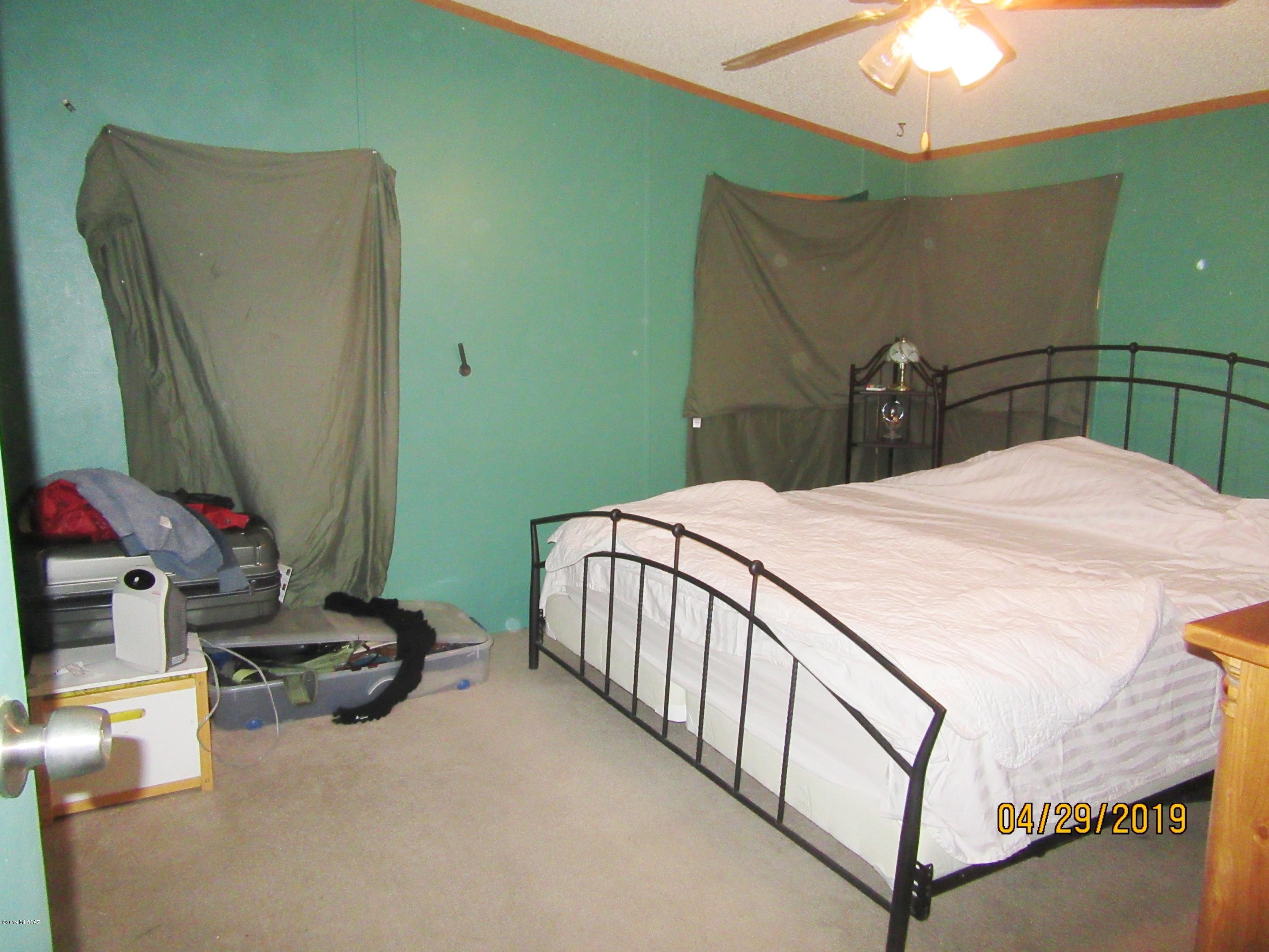 Esperanza Place (1-27) - Residential