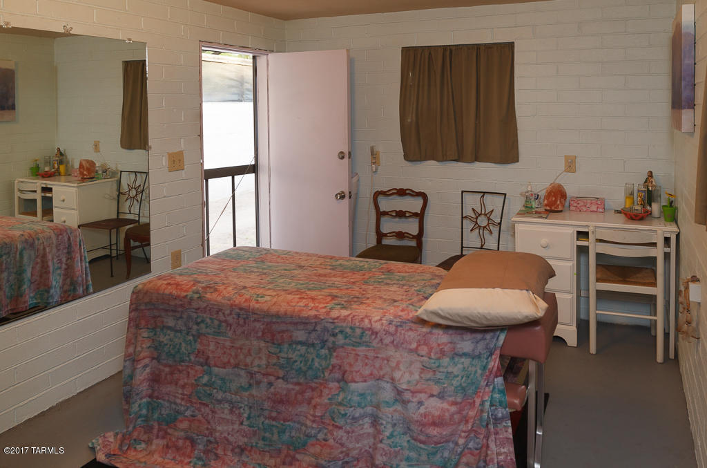Broadmoor - Residential Lease