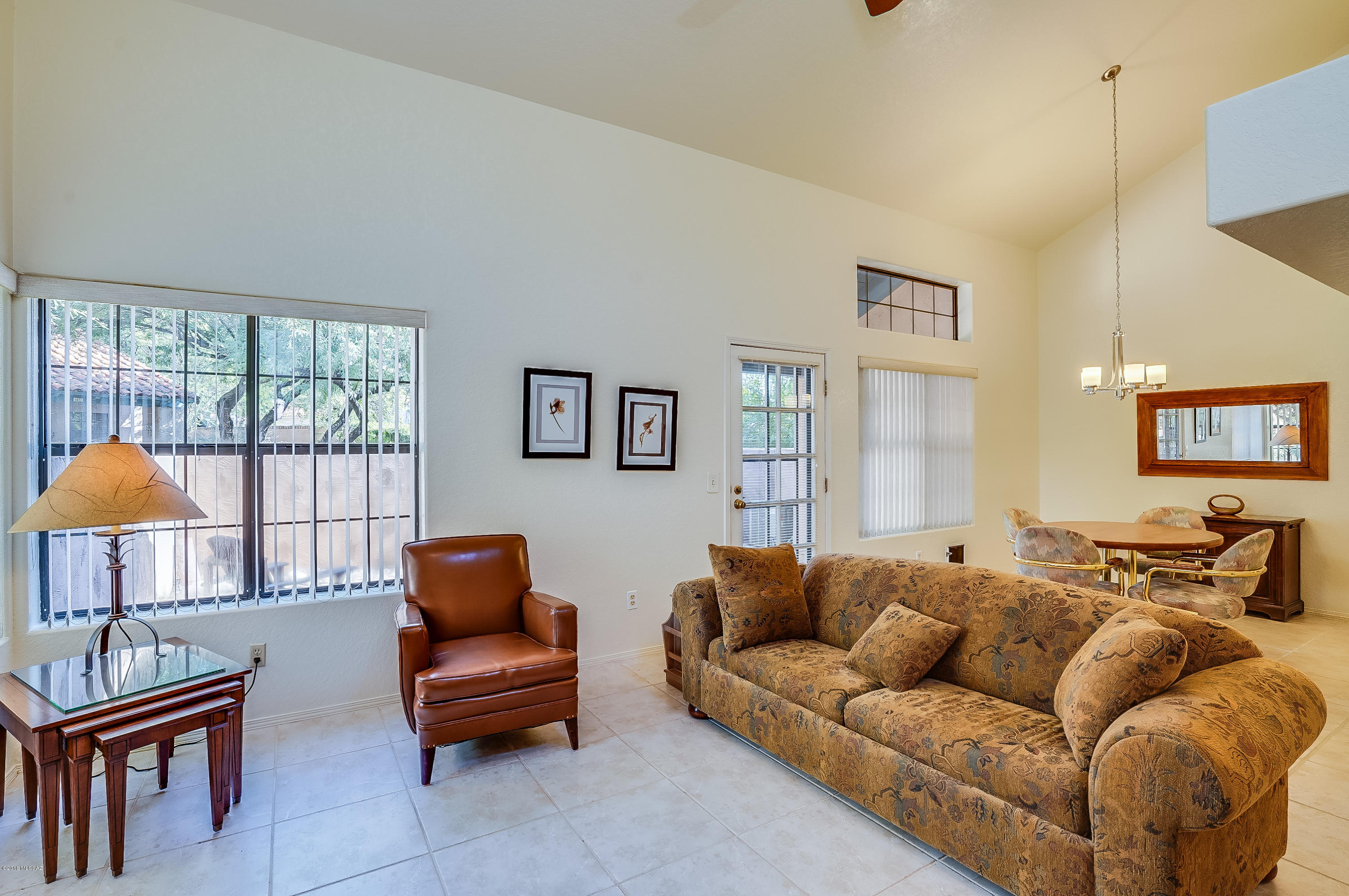 Ventana De Sabino North (1-127) - Residential
