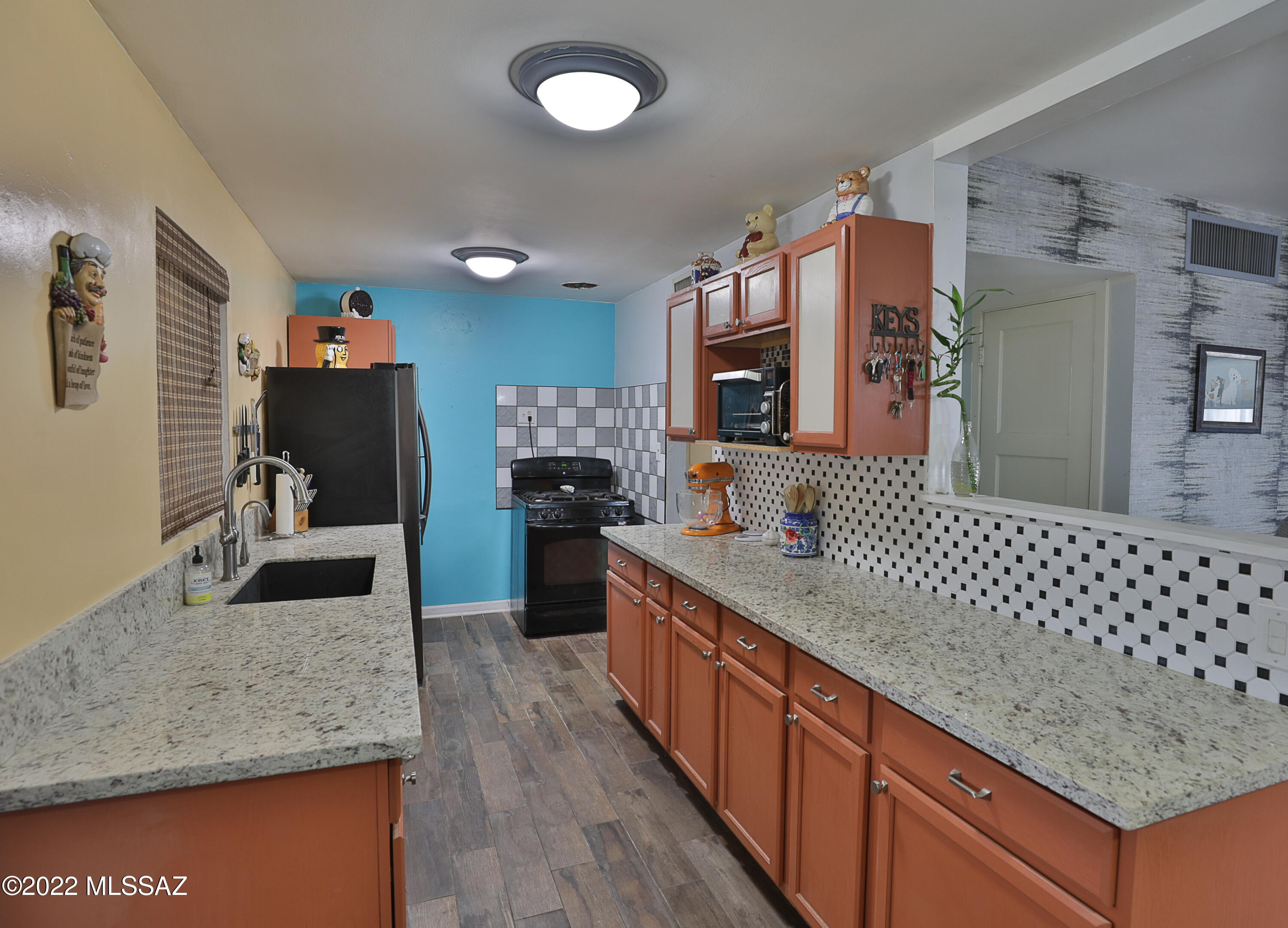 Del Monte Village - Residential
