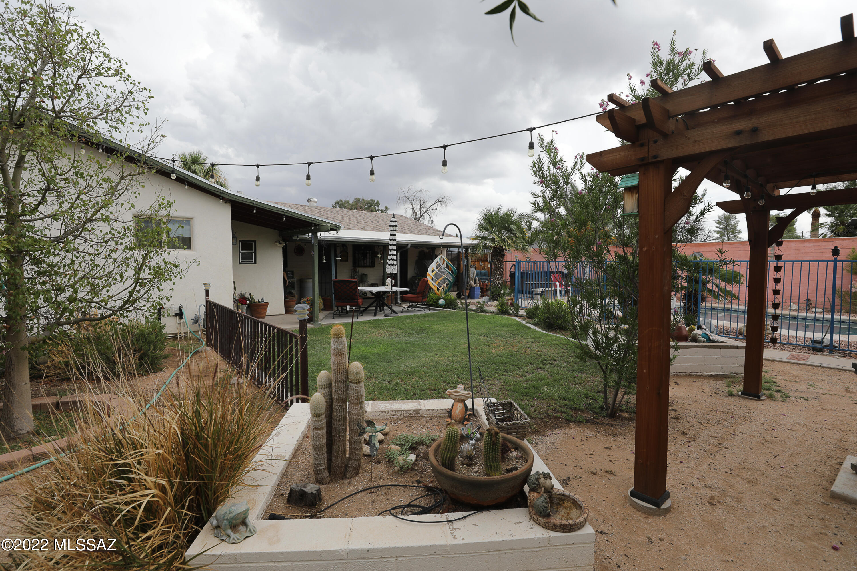 Del Monte Village - Residential