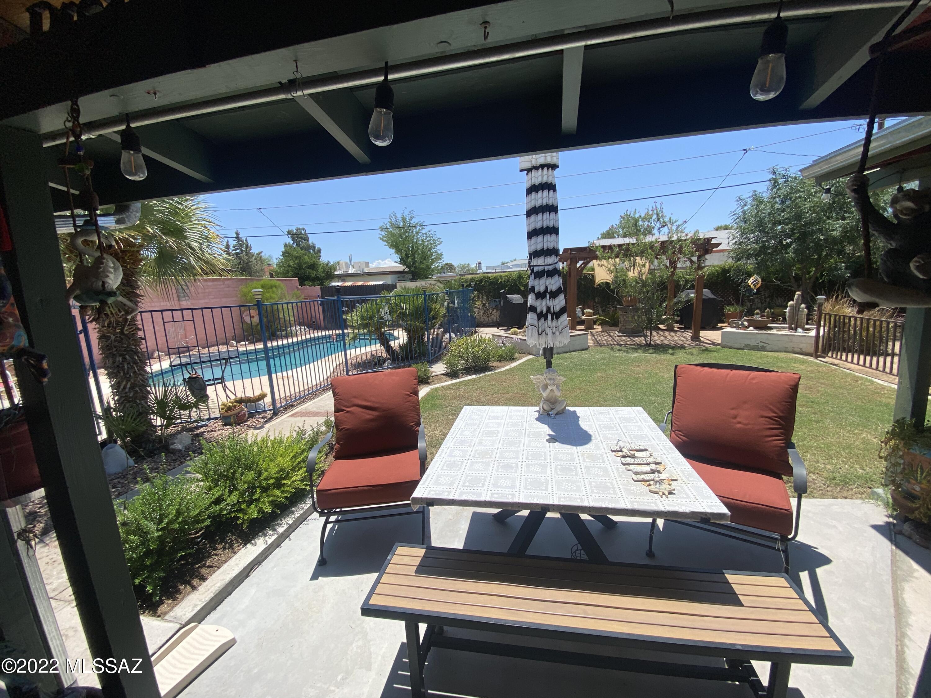 Del Monte Village - Residential