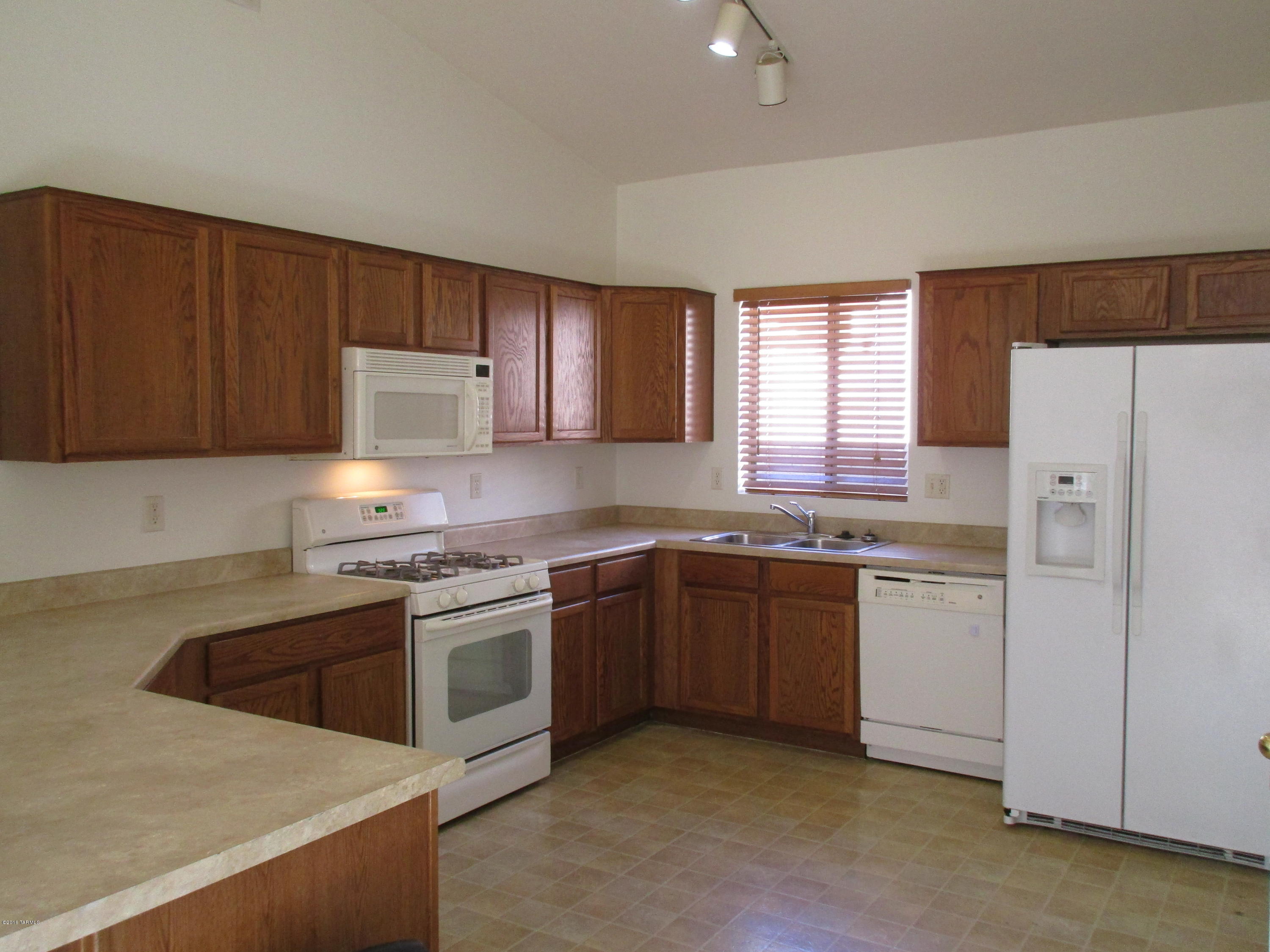 Rancho Sahuarita Presidio De Arboles (1-145) - Residential