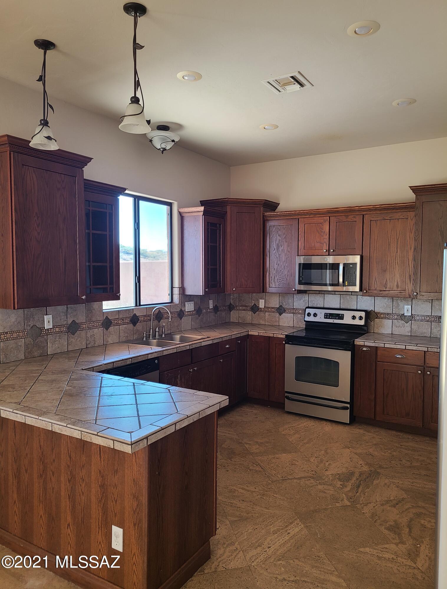 Rio Rico Ranchettes 9 - Residential