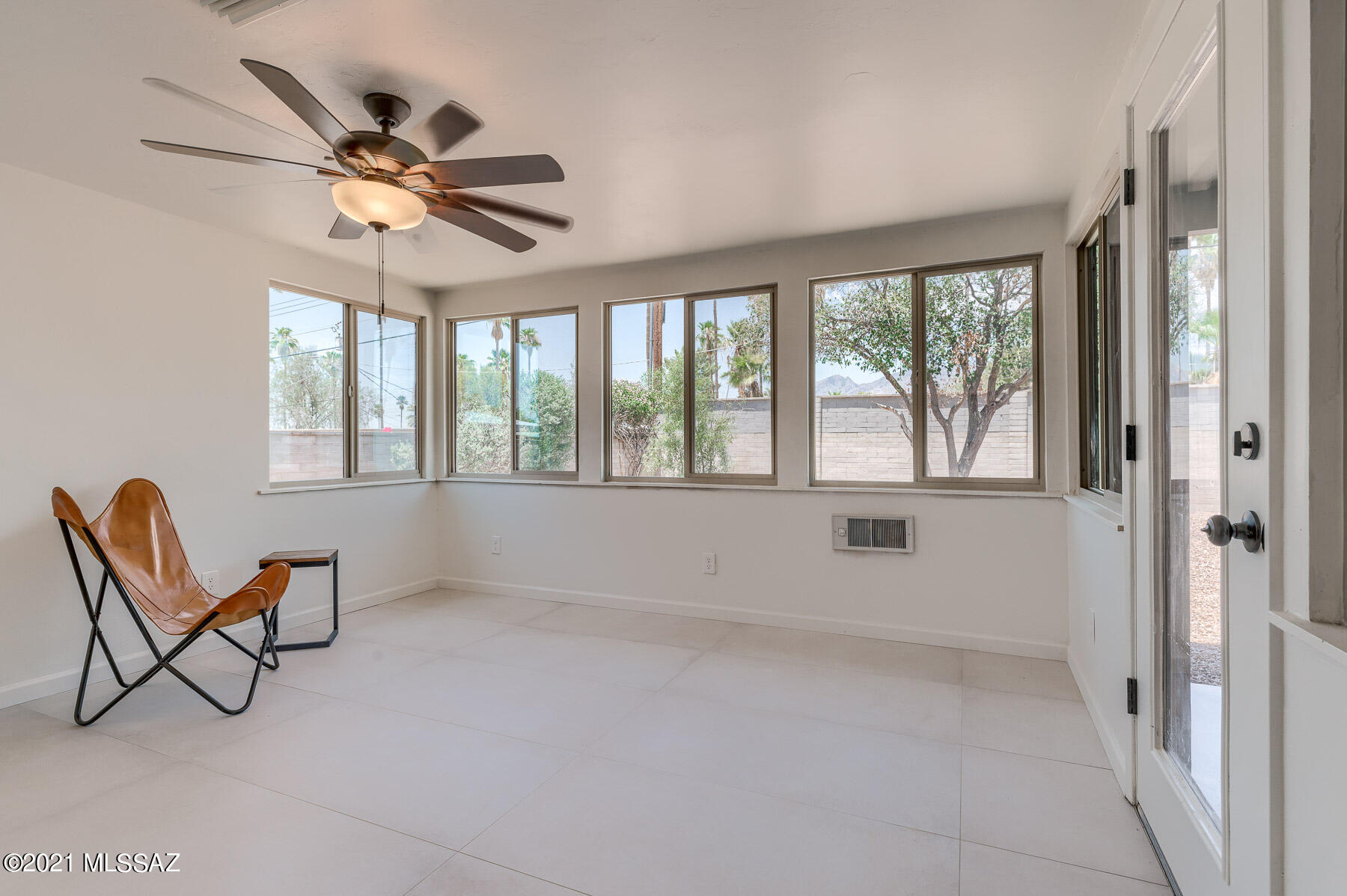 Carlos Terrace - Residential