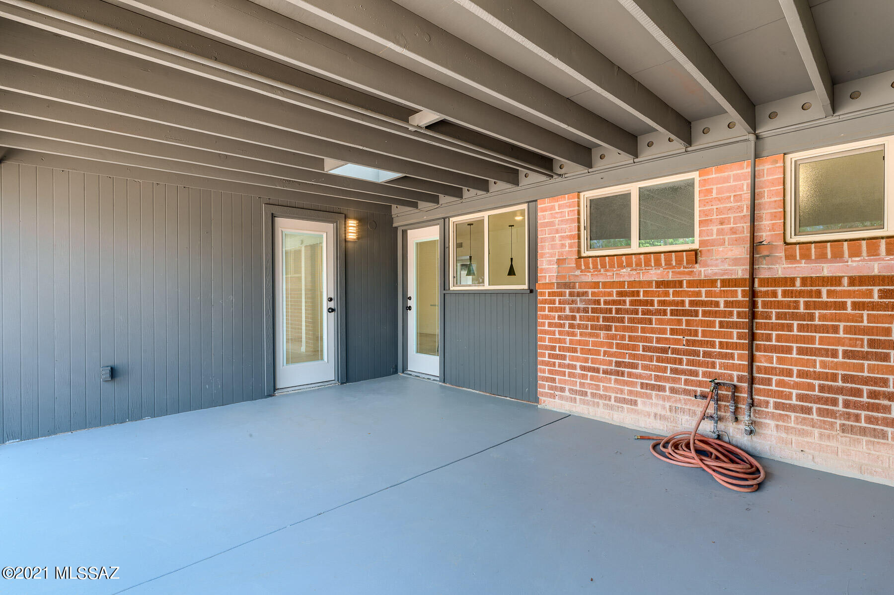 Carlos Terrace - Residential