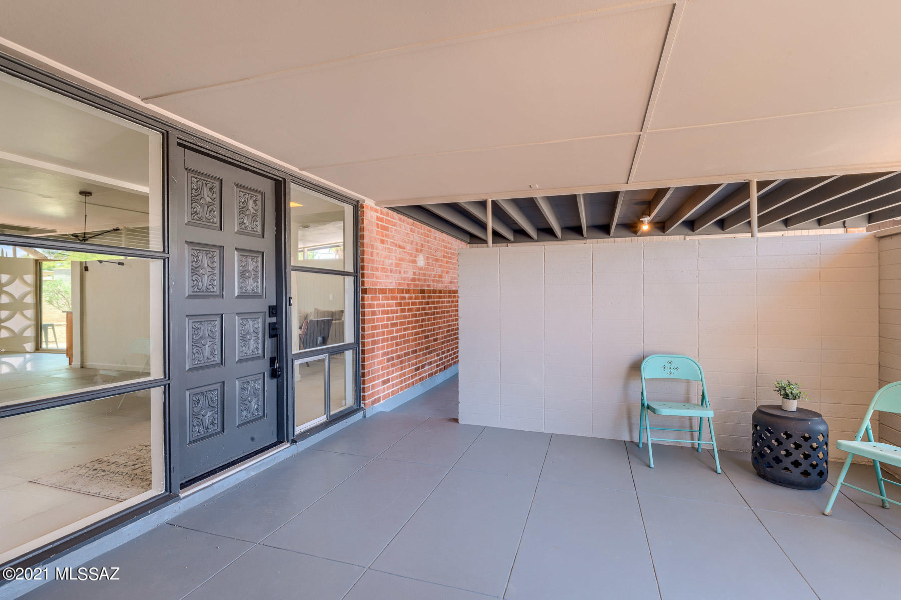 Carlos Terrace - Residential
