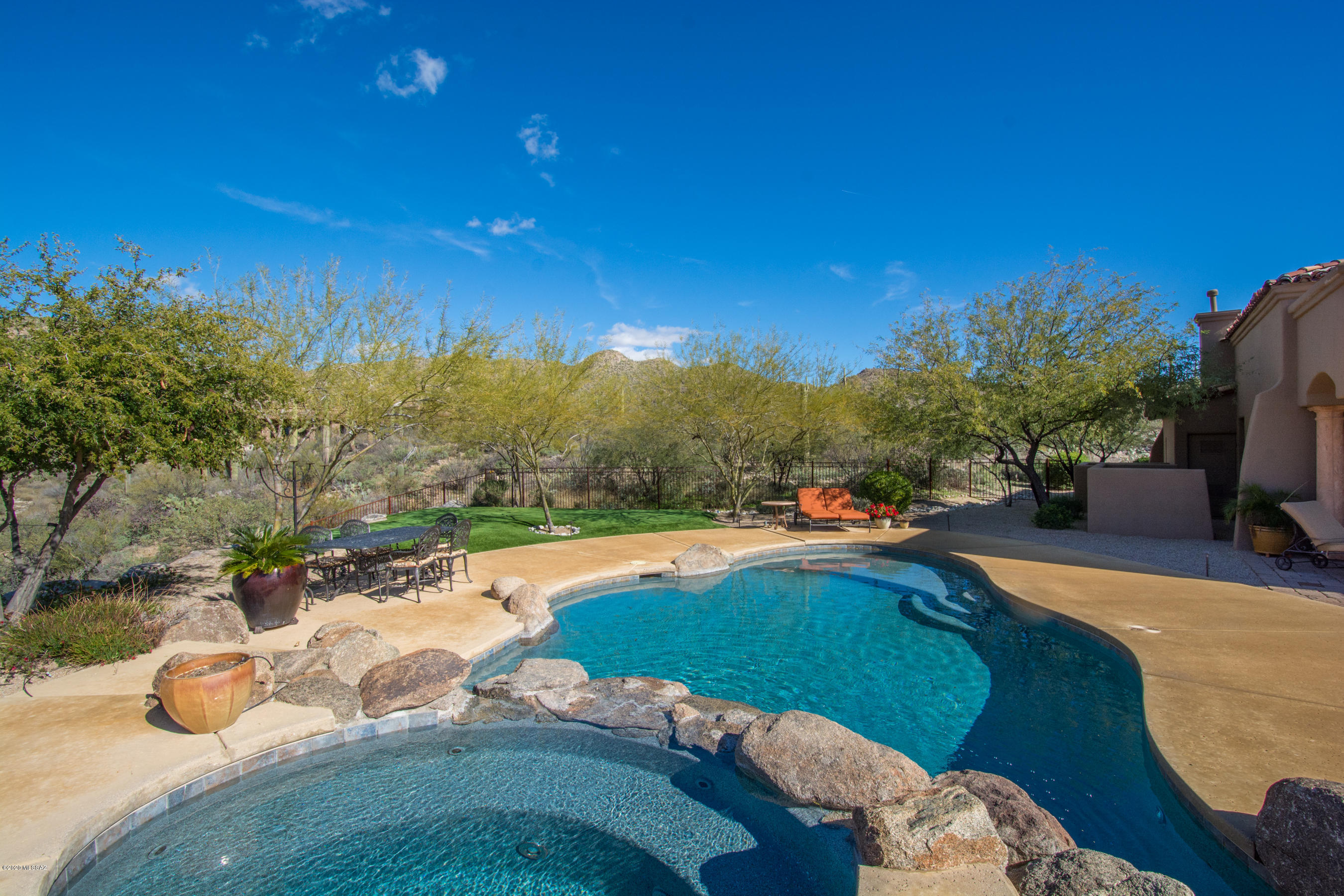 Stone Canyon III - Residential