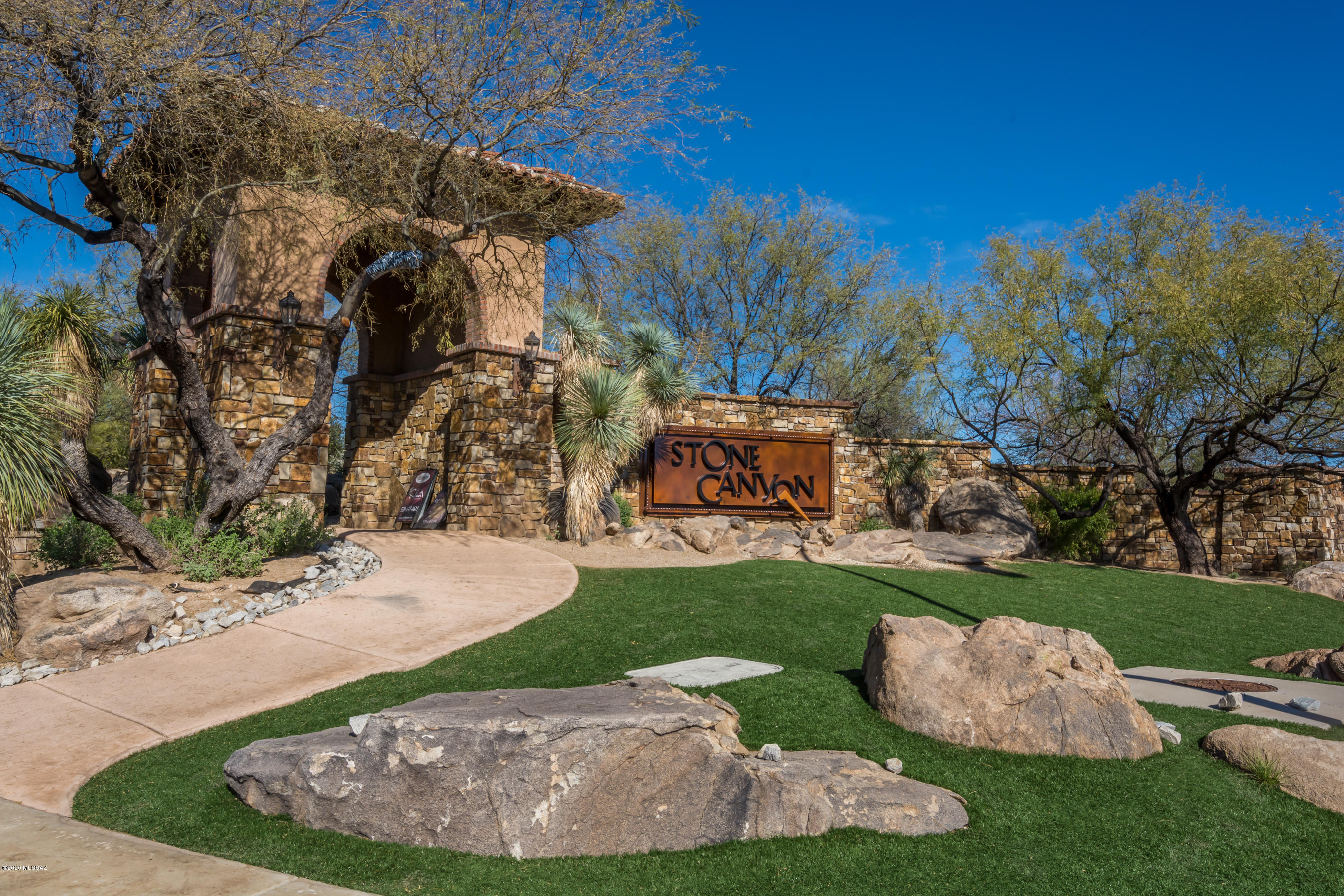 Stone Canyon III - Residential