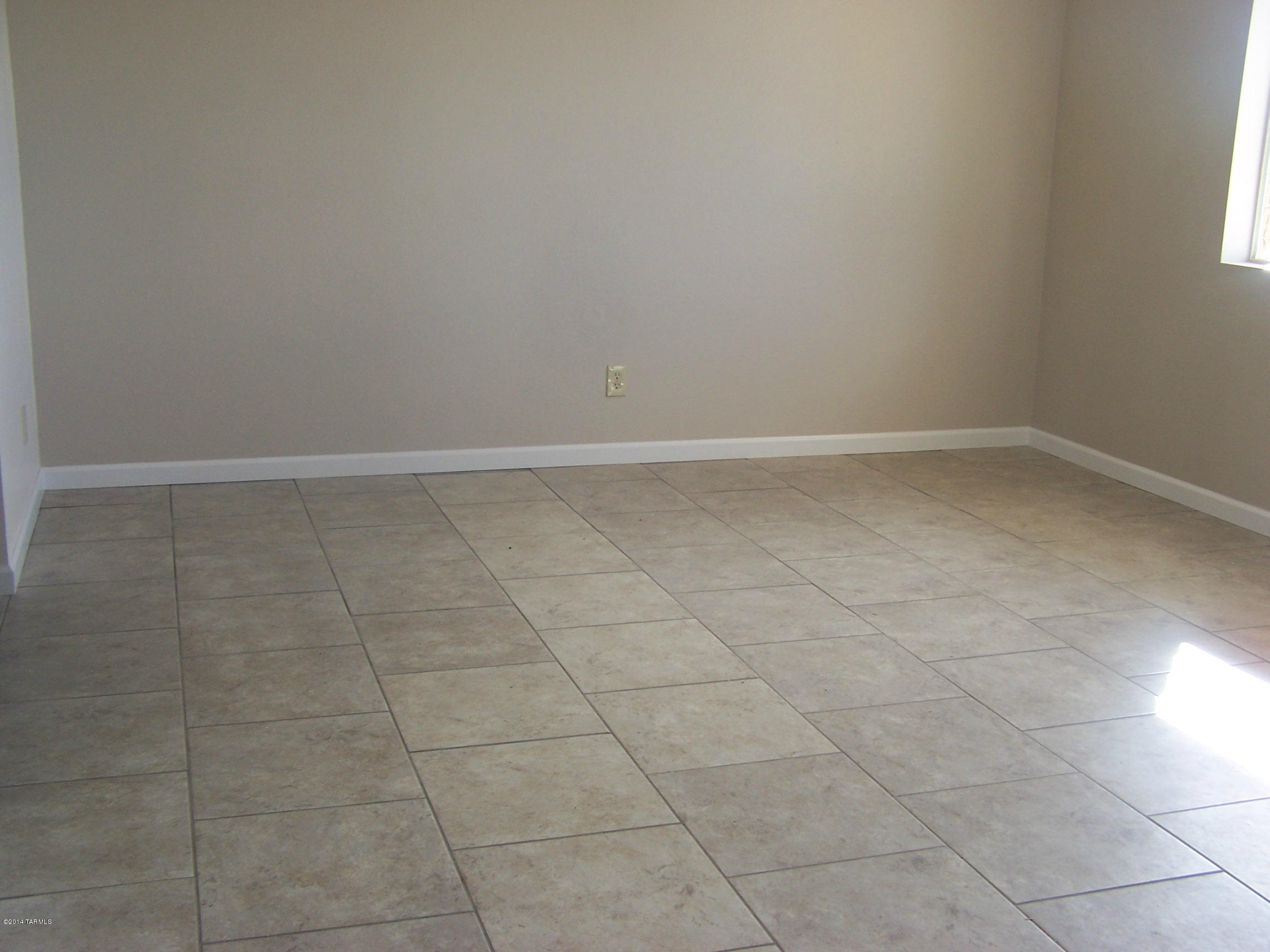 Oracle Village Estates - Residential Lease