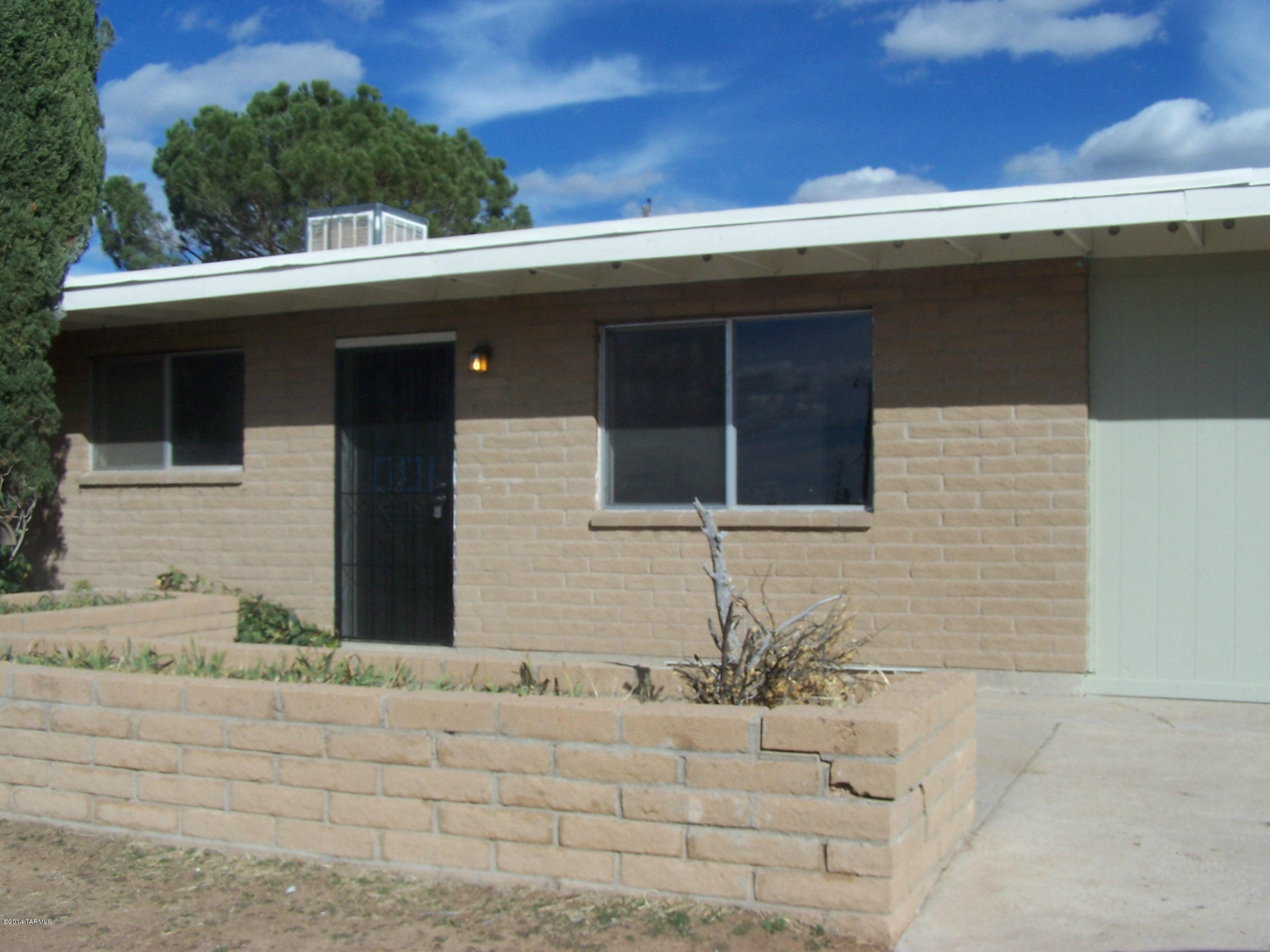 Oracle Village Estates - Residential Lease