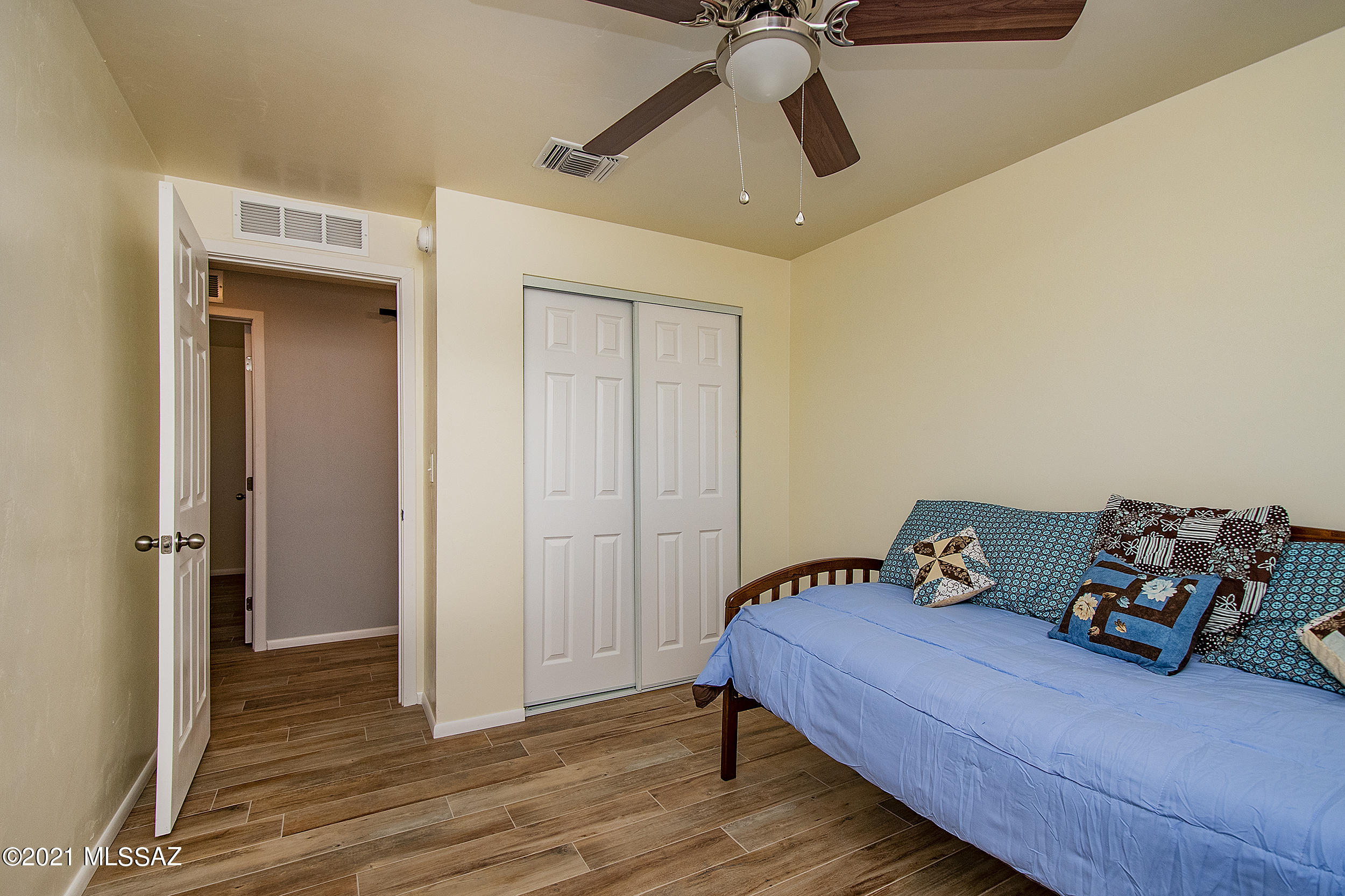 Carriage Hill NO. 4 (433-524) - Residential