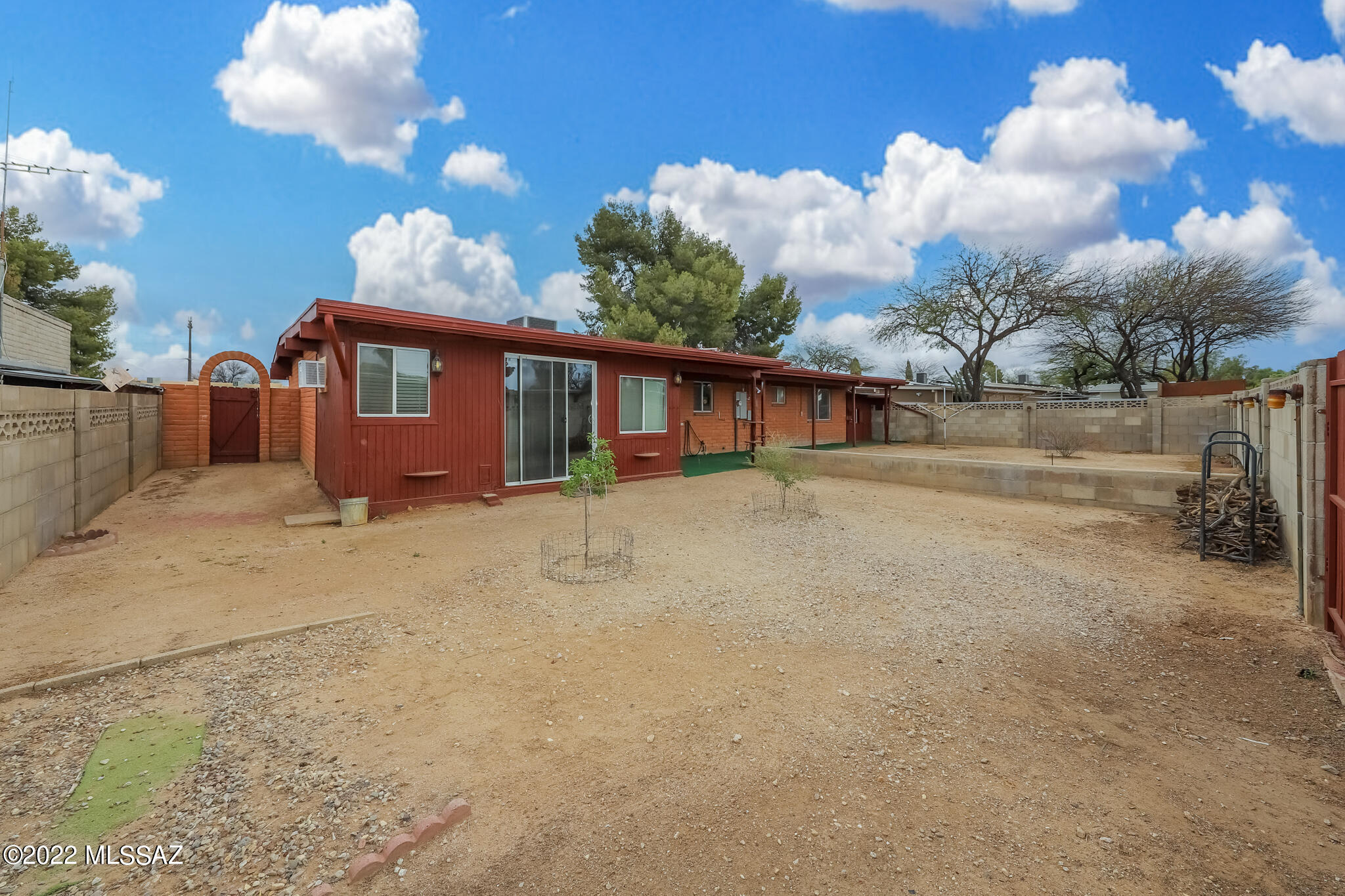 Pine Grove (428-476) - Residential