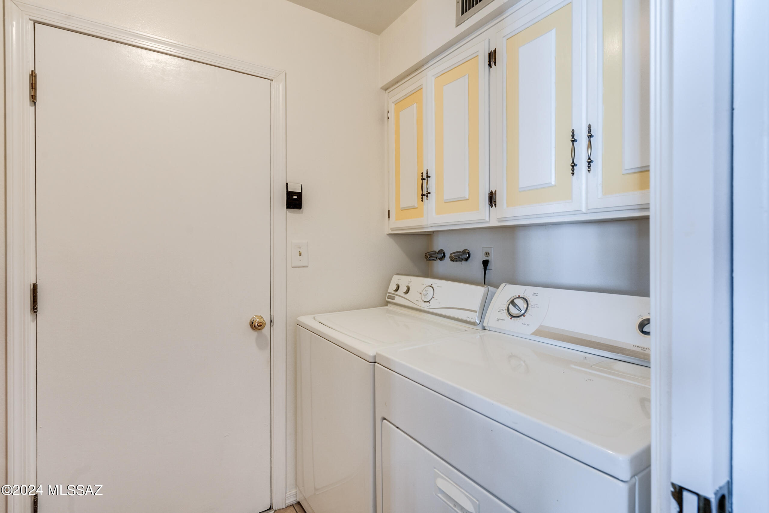 Limberlost Terr Townhouses - Residential