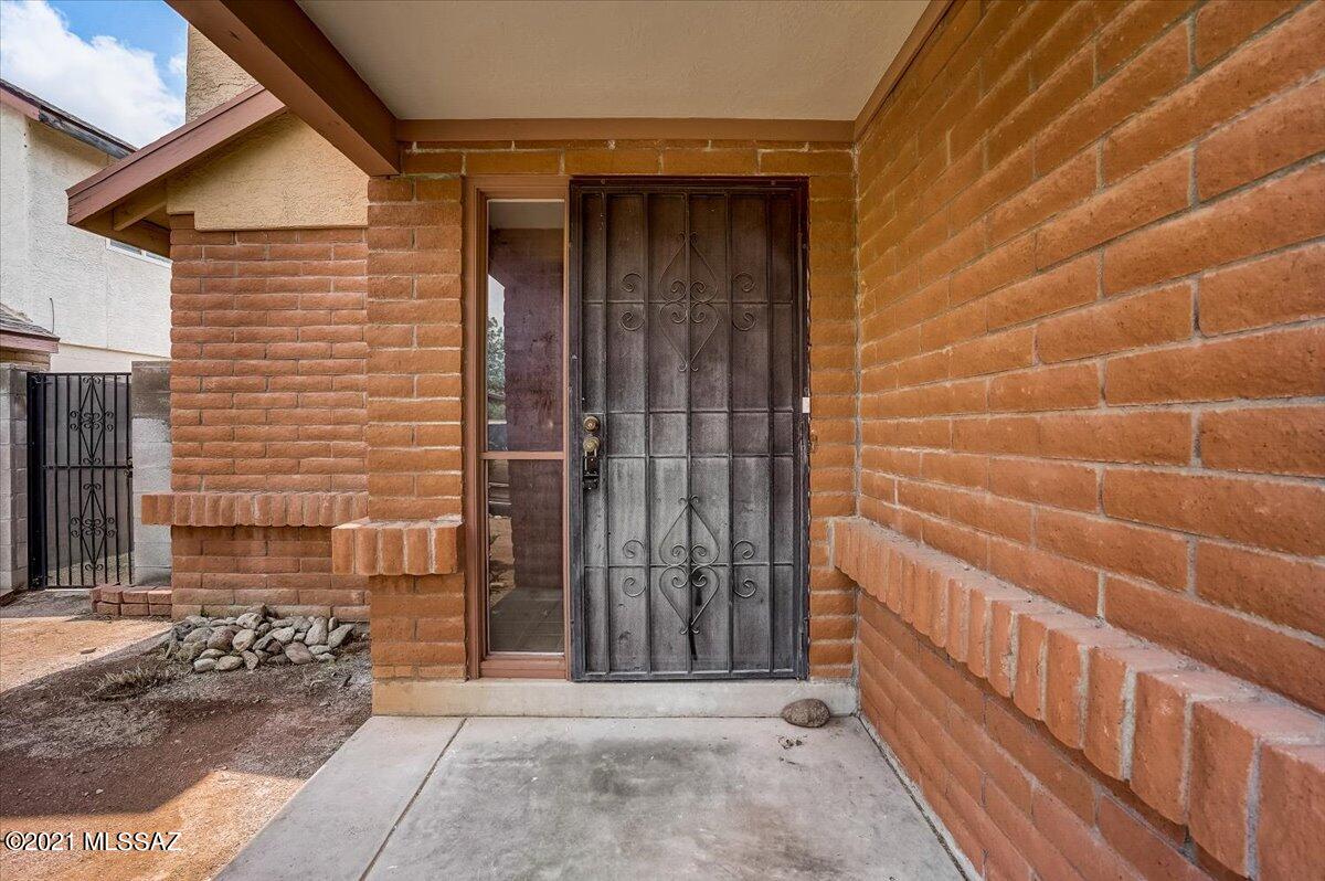 Presidio Shadows (1-204) - Residential