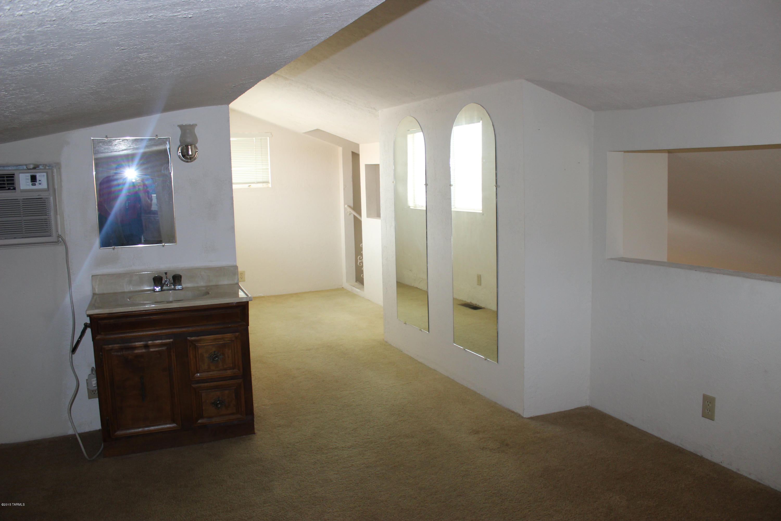 Catalina Del Rey (1-179) - Residential Lease