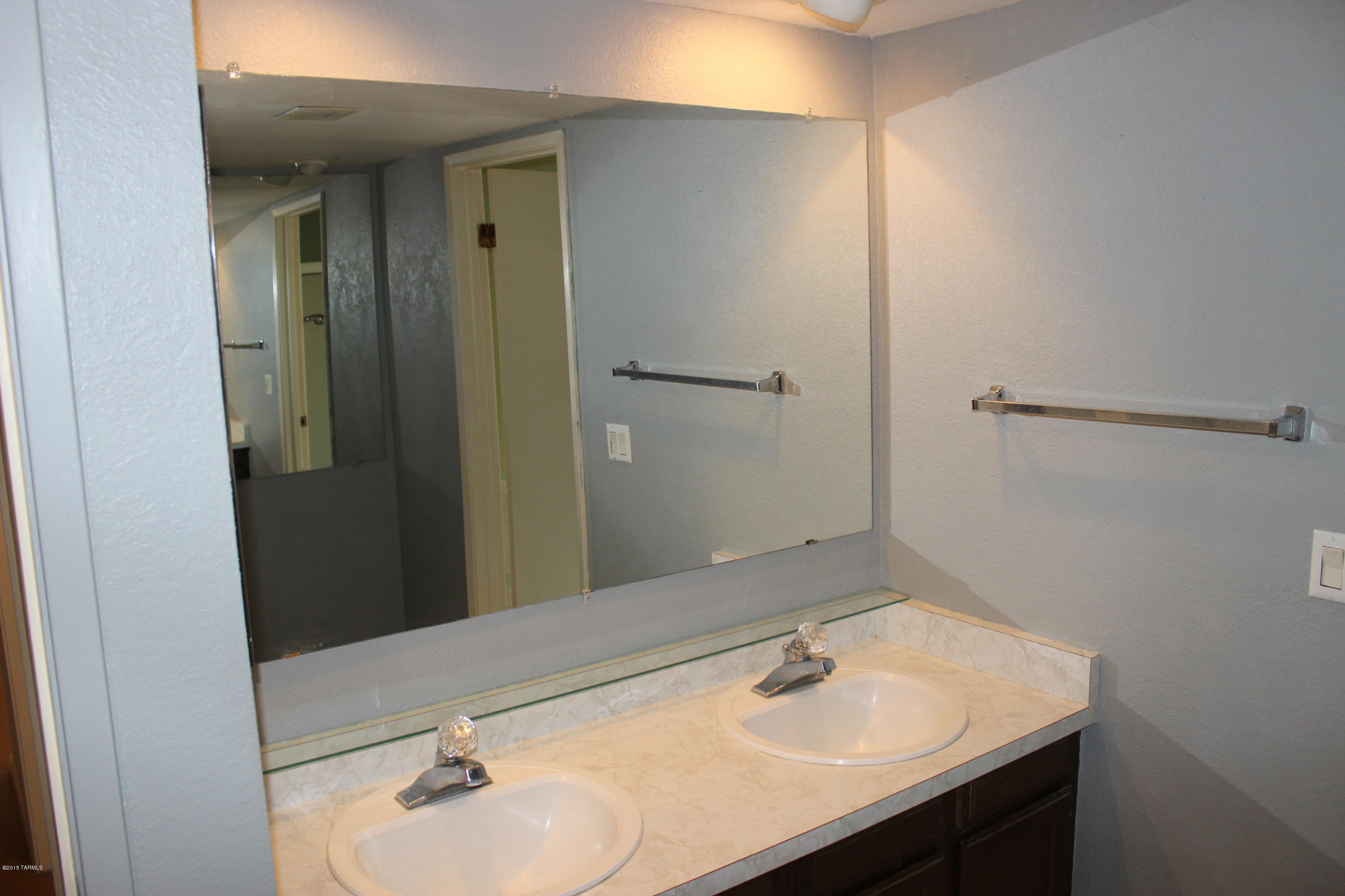 Catalina Del Rey (1-179) - Residential Lease