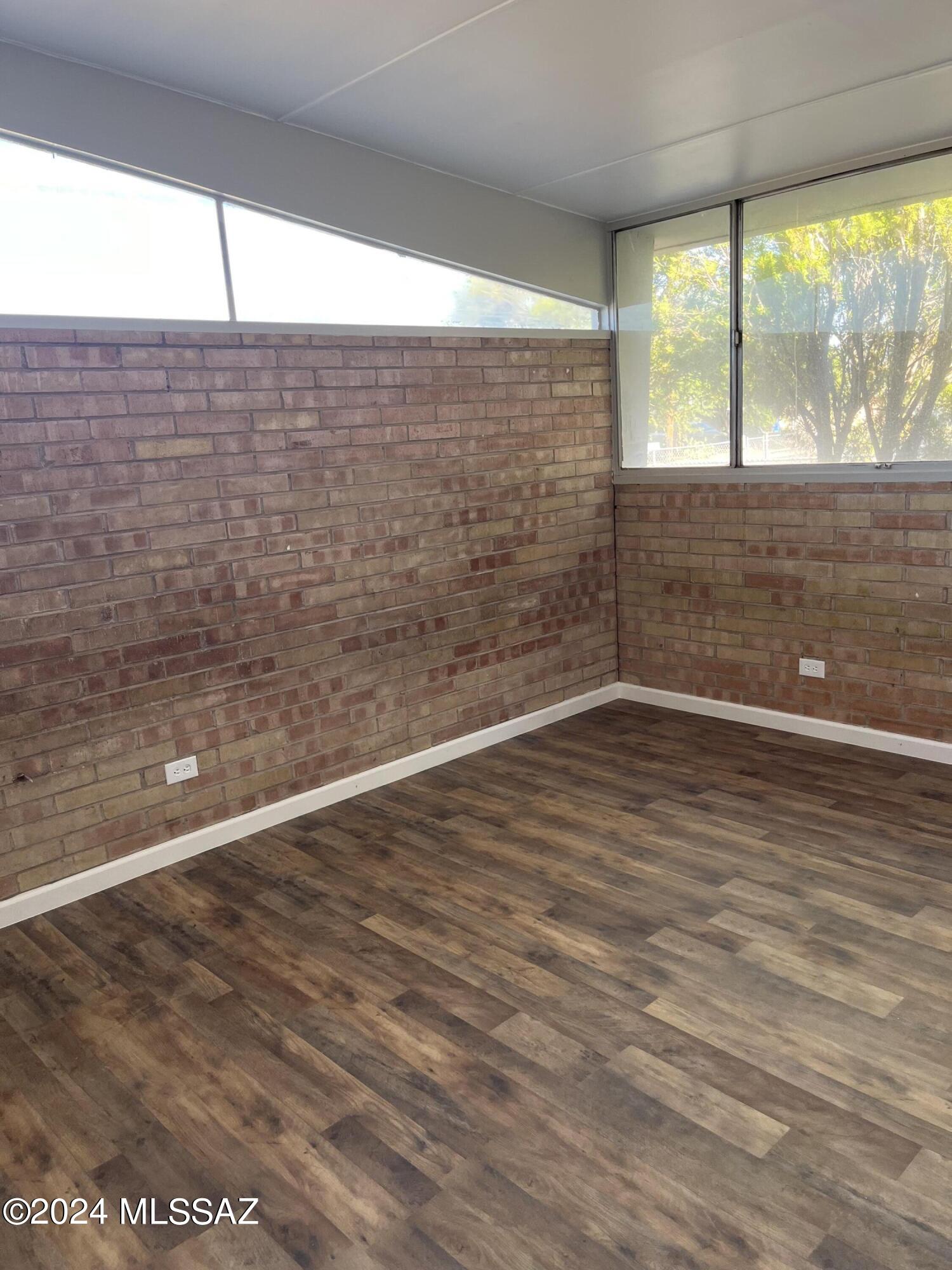 Coronado Heights - Residential Lease
