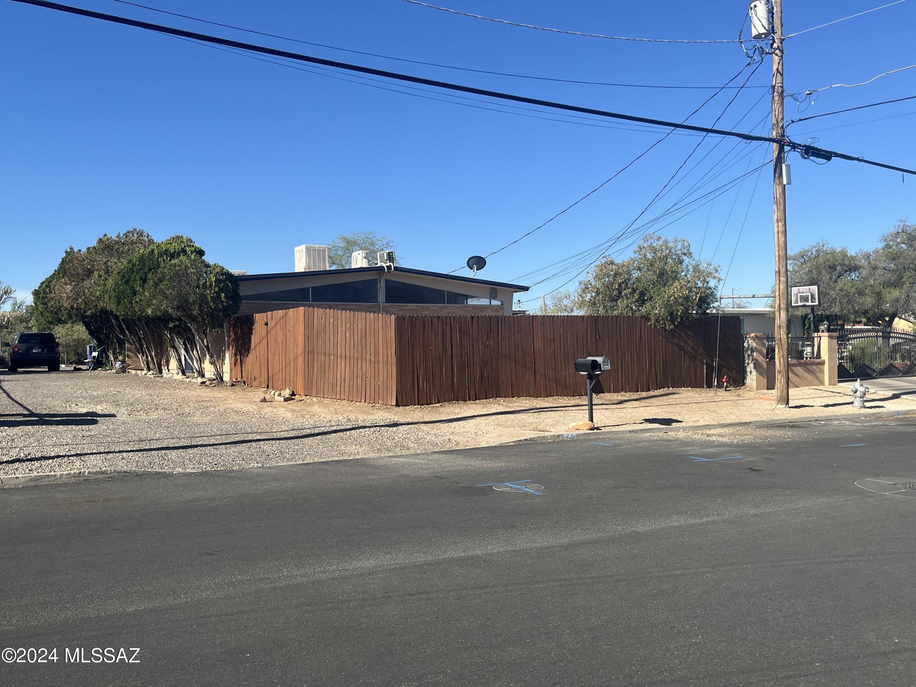 Coronado Heights - Residential Lease