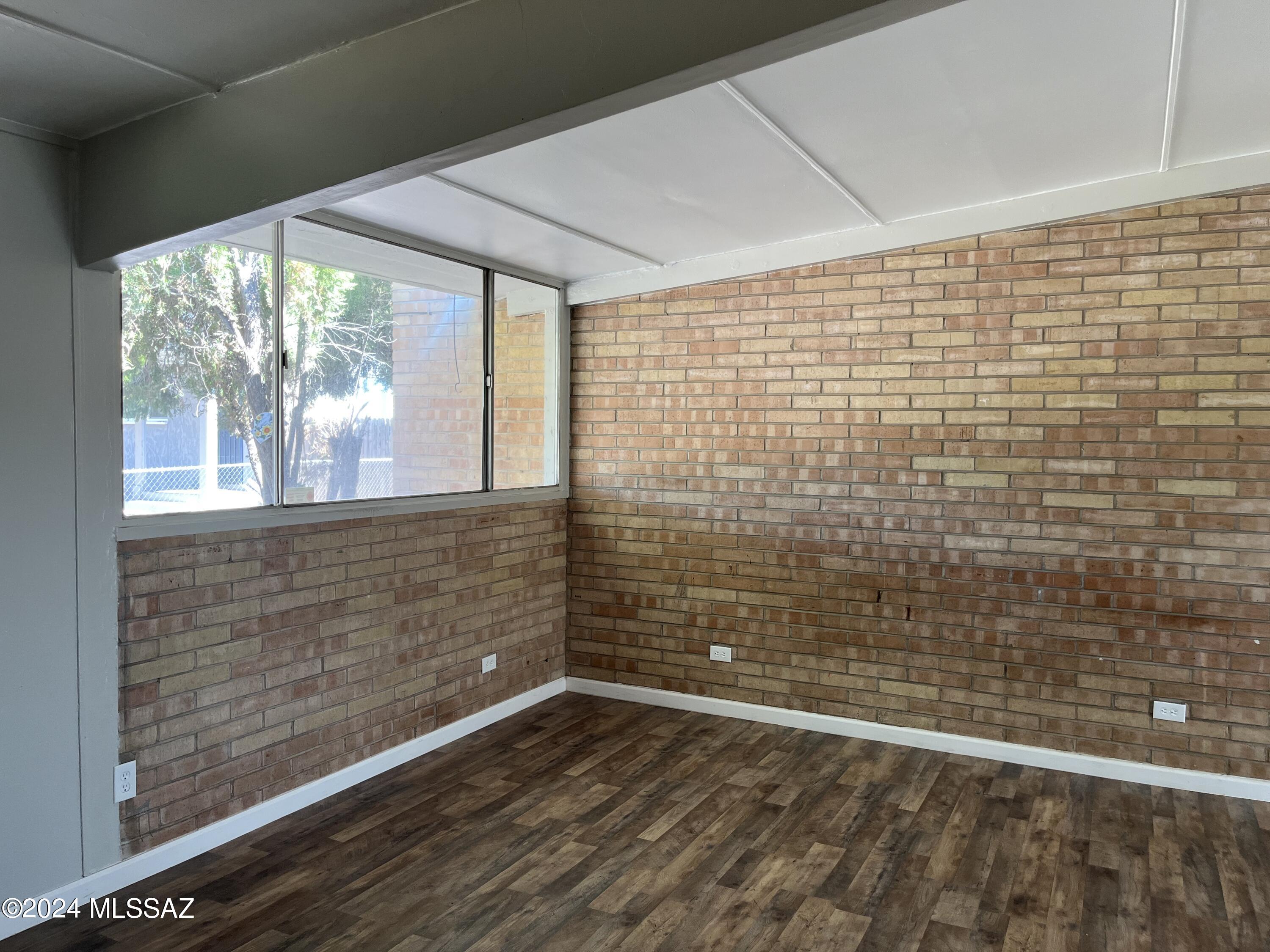 Coronado Heights - Residential Lease