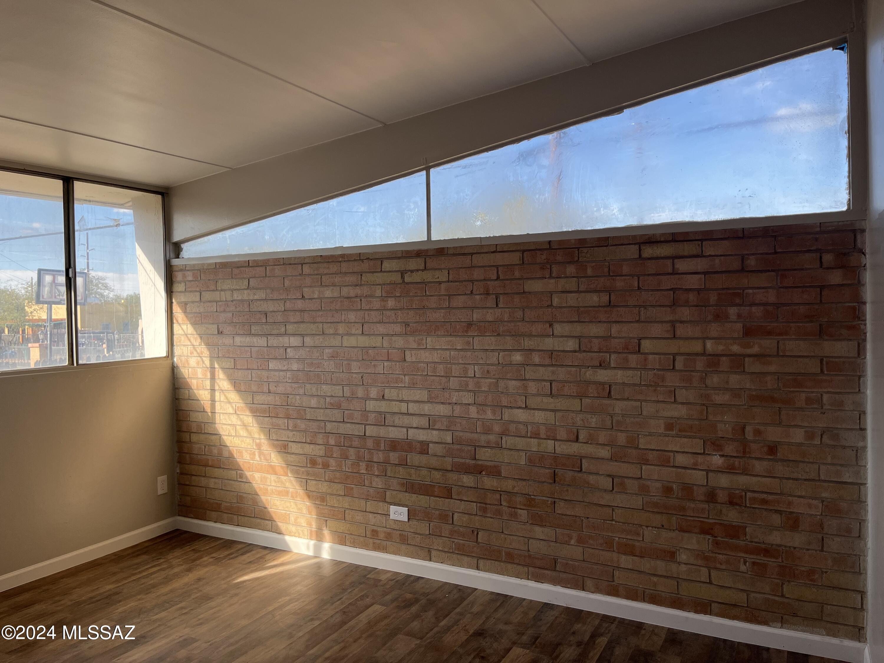 Coronado Heights - Residential Lease