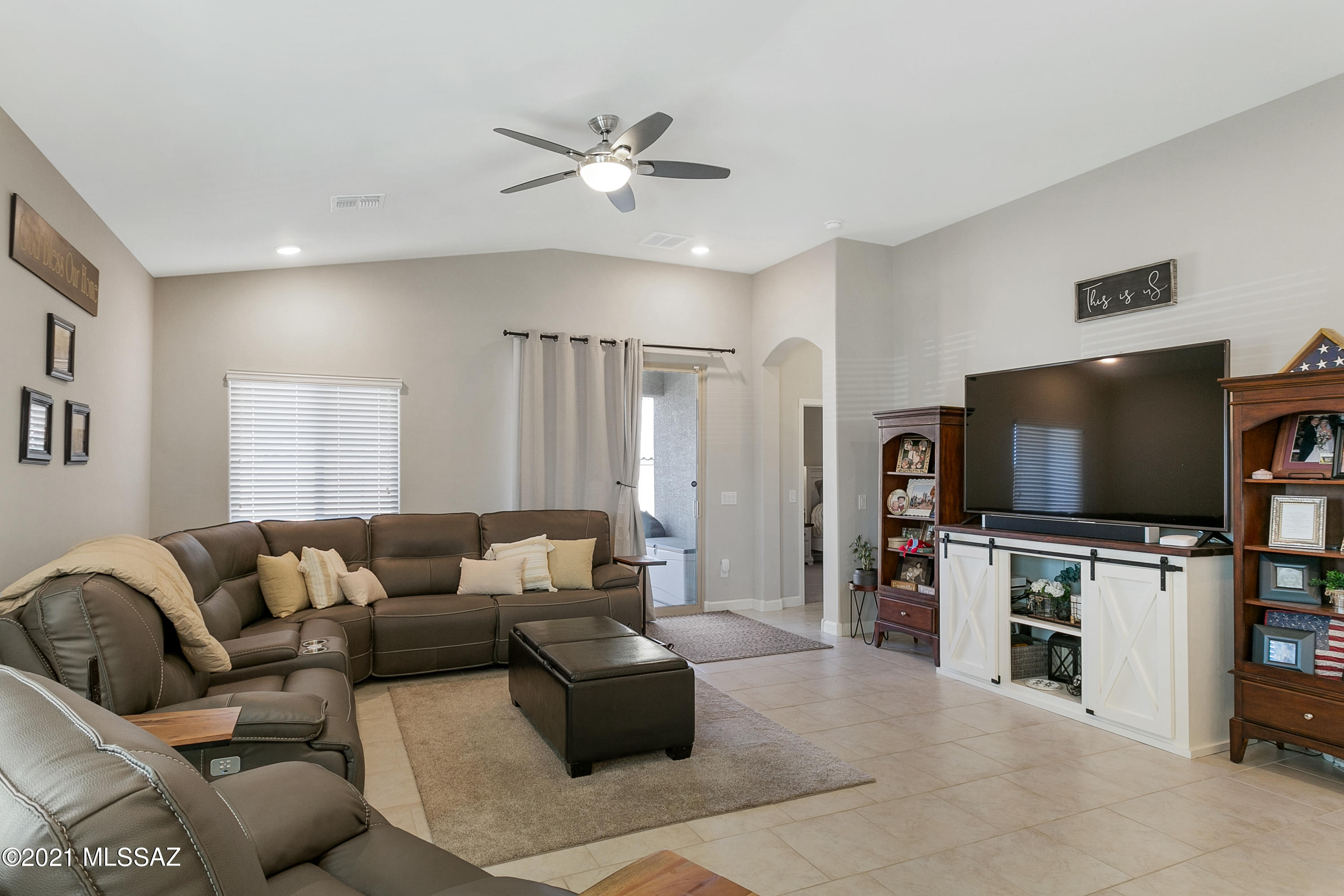New Tucson Unit NO. 5 (1-312) - Residential