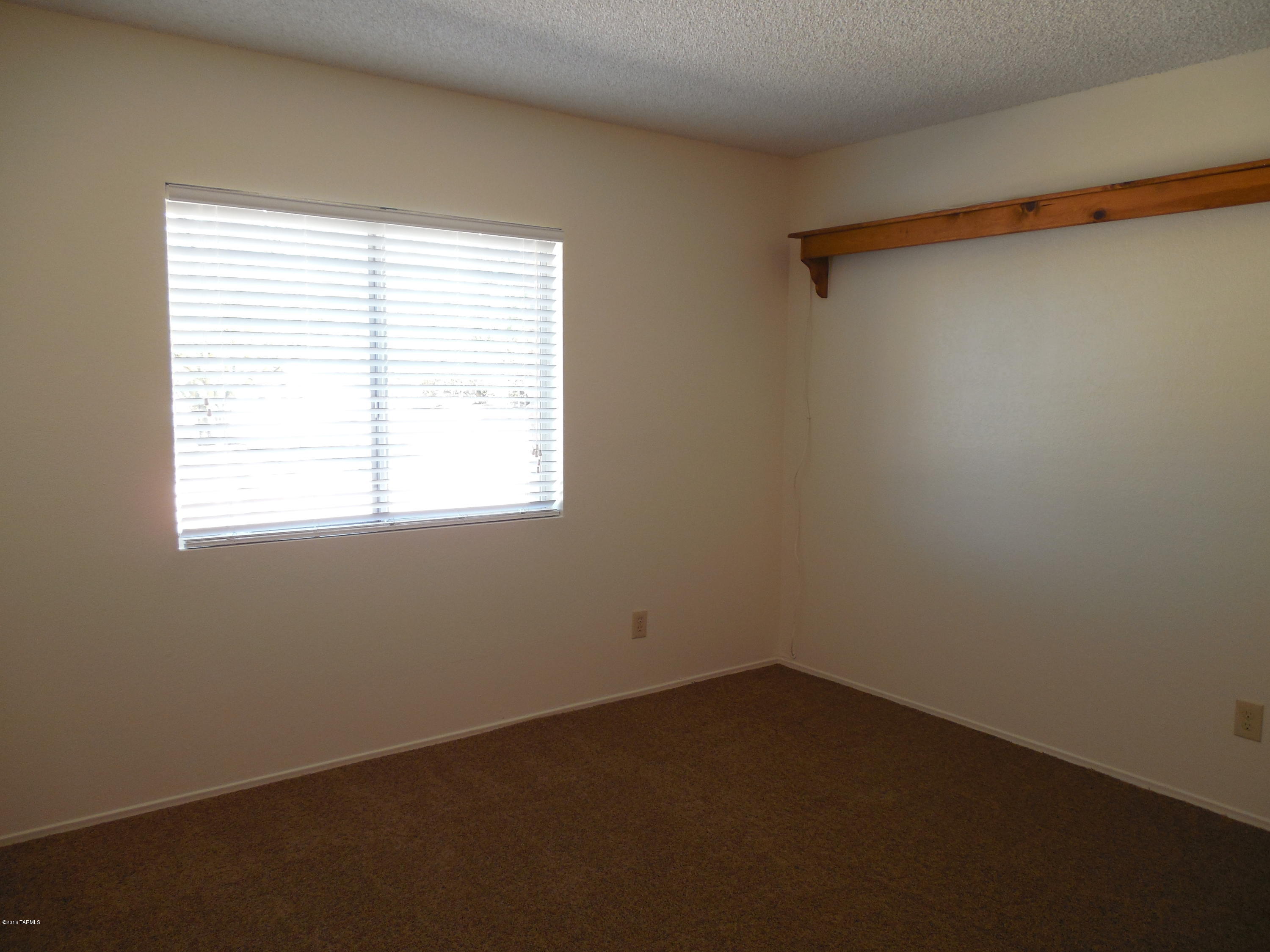 Casas Adobes West No.2 (284-438) - Residential Lease