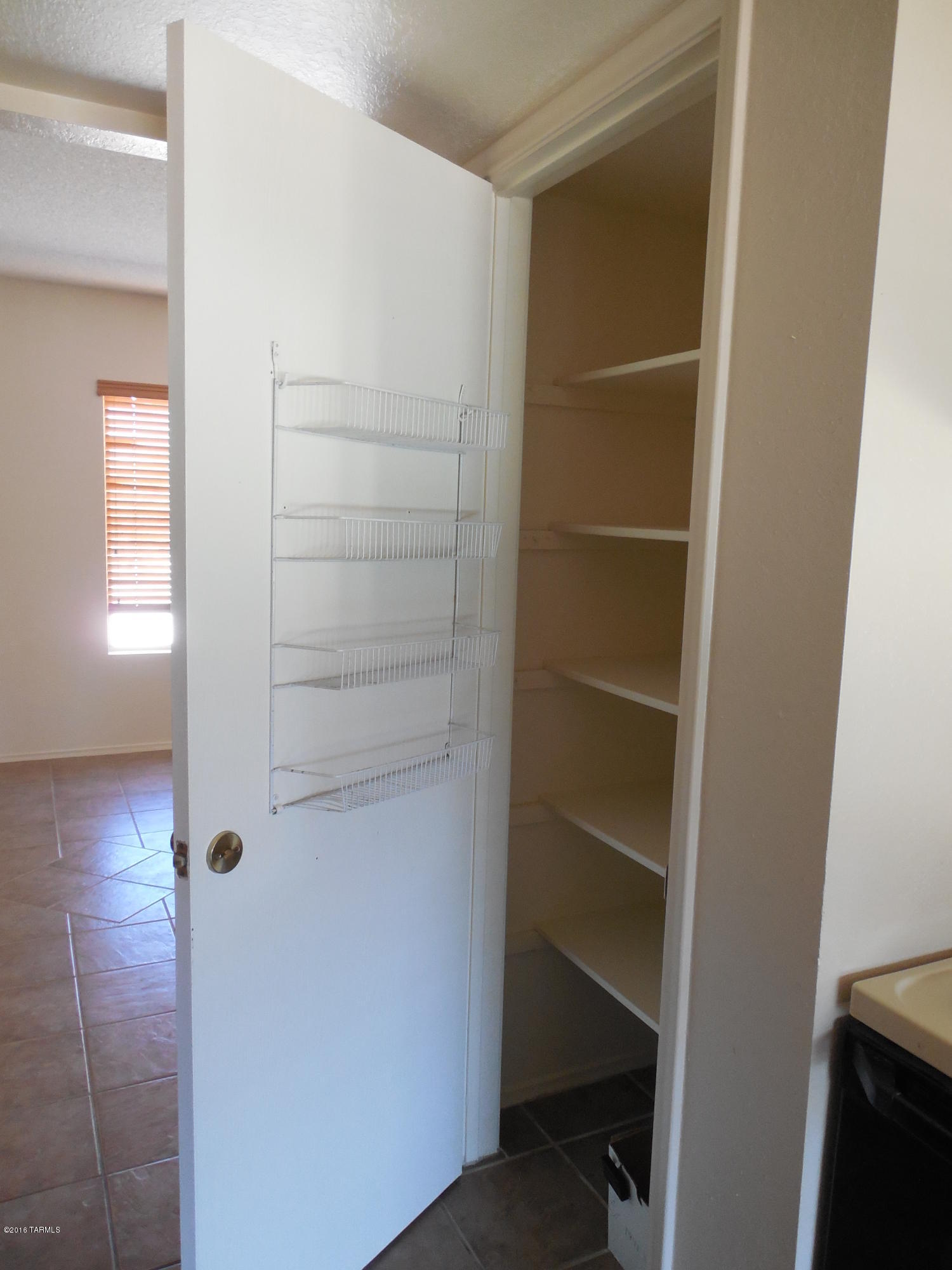 Casas Adobes West No.2 (284-438) - Residential Lease