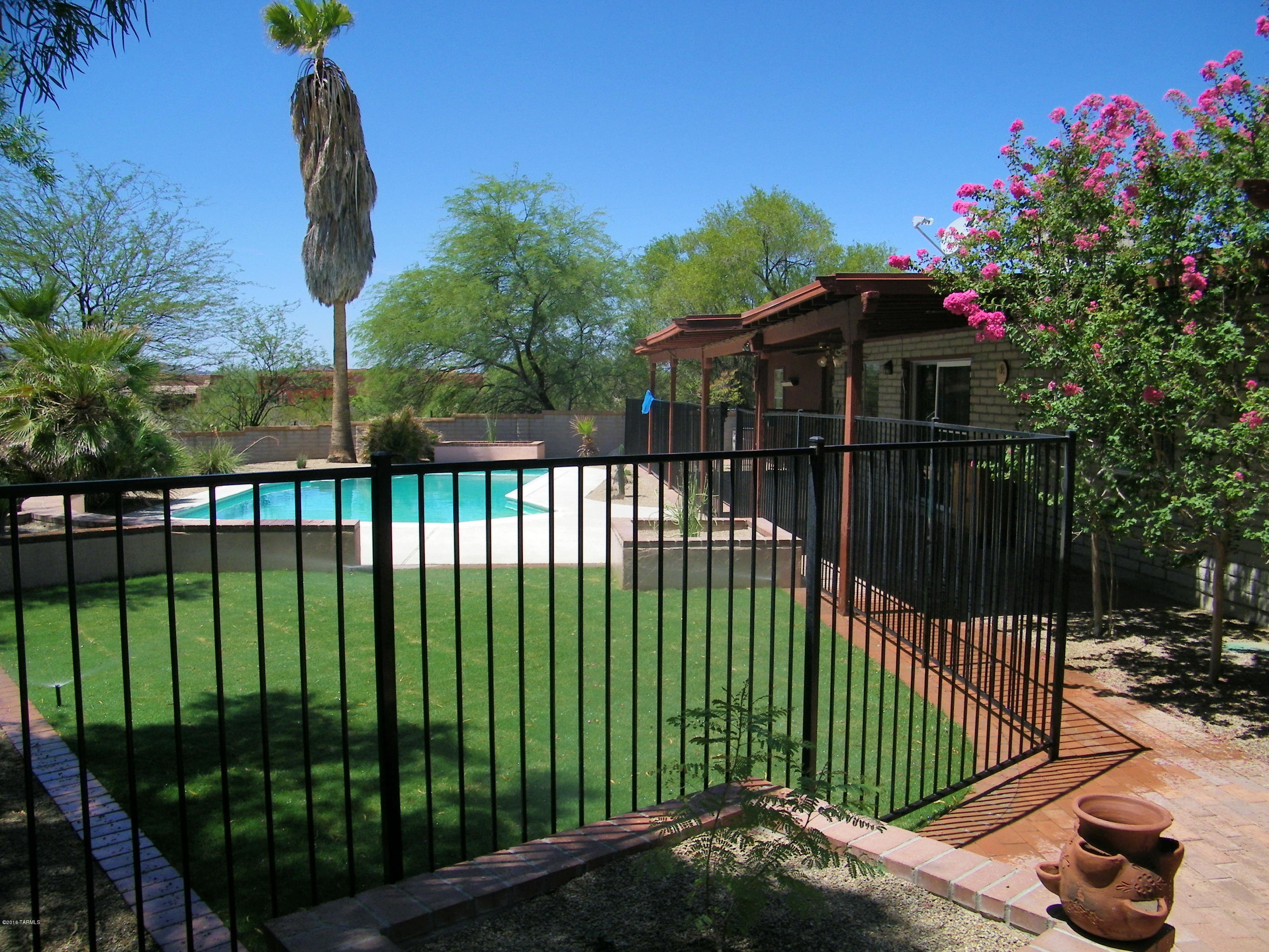 Casas Adobes West No.2 (284-438) - Residential Lease