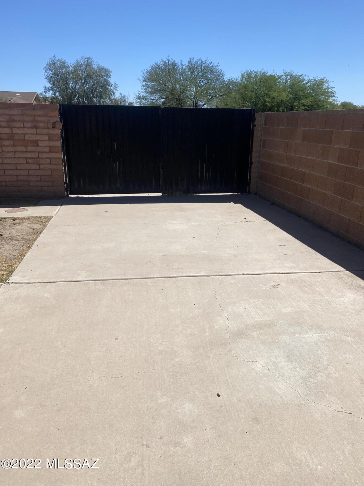 Oak Tree at Midvale (520-620) - Residential