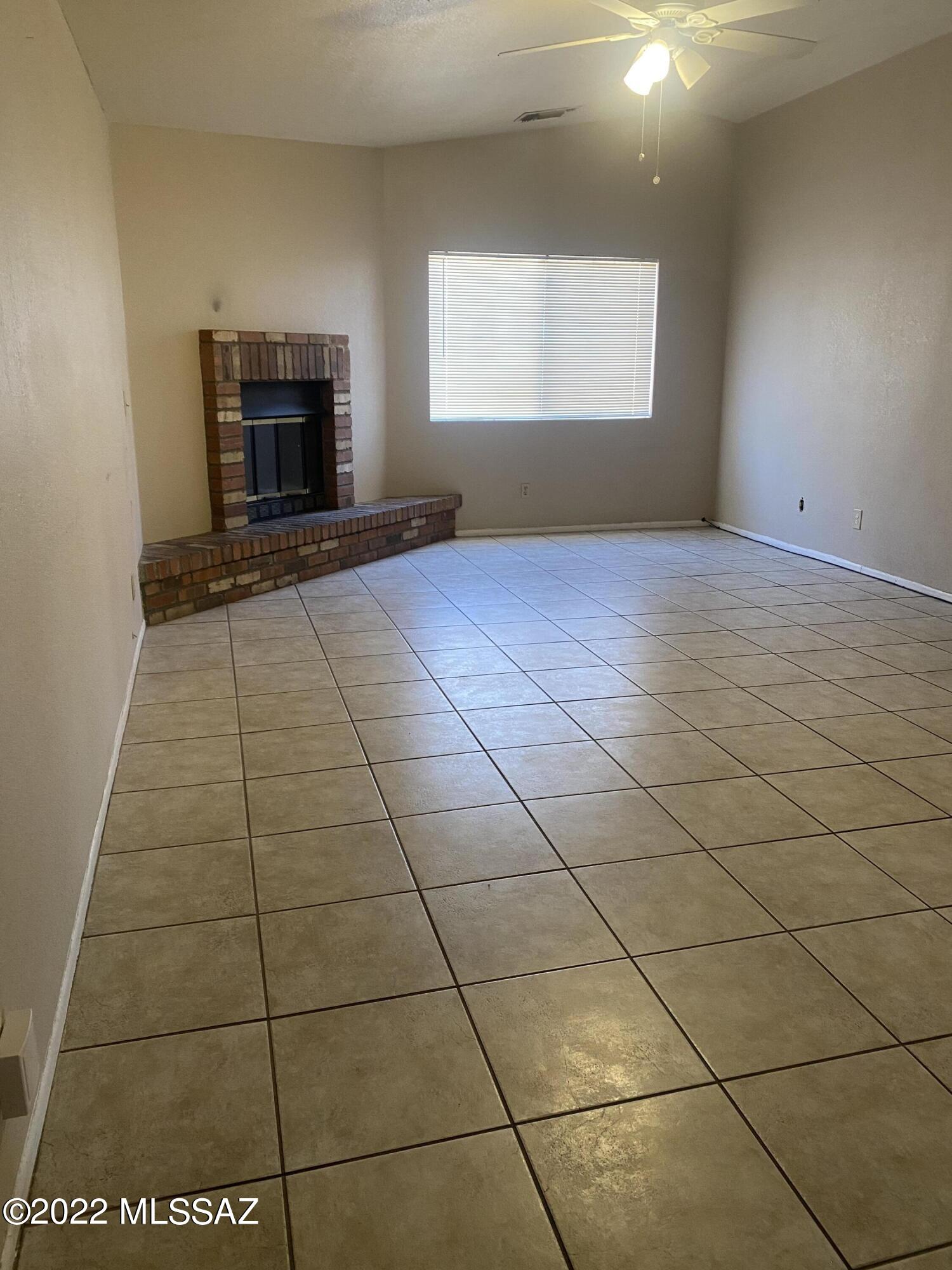 Oak Tree at Midvale (520-620) - Residential