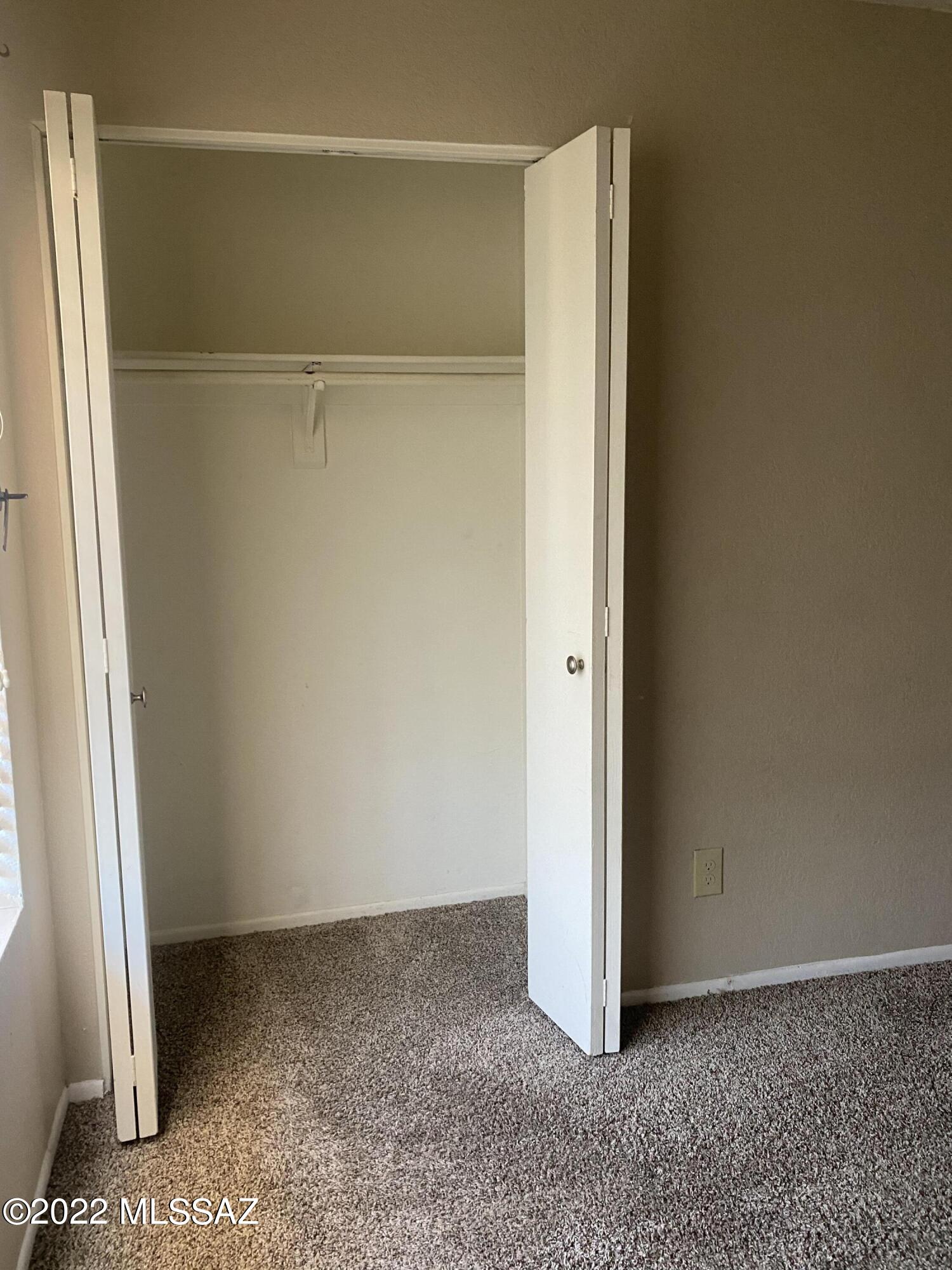 Oak Tree at Midvale (520-620) - Residential