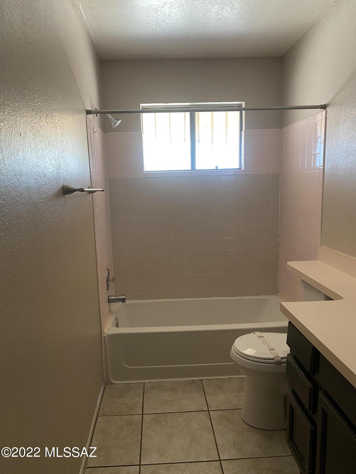 Oak Tree at Midvale (520-620) - Residential