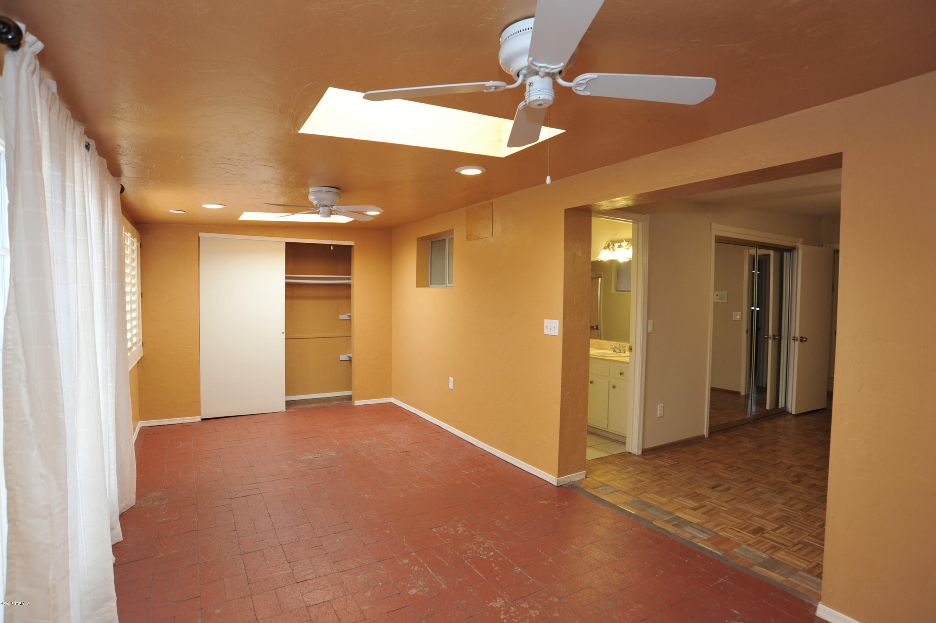 Manana Grande - Residential