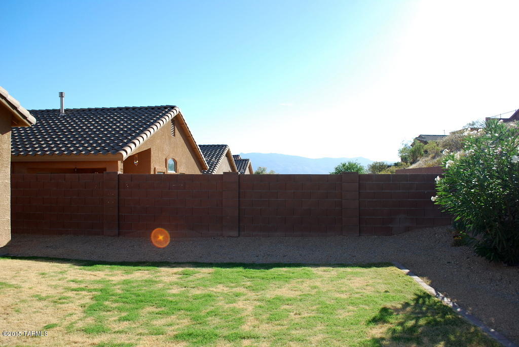 Rancho Del Lago (1-100) - Residential Lease