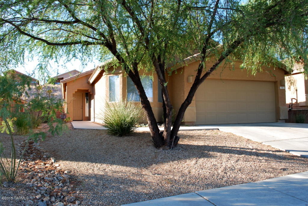 Rancho Del Lago (1-100) - Residential Lease