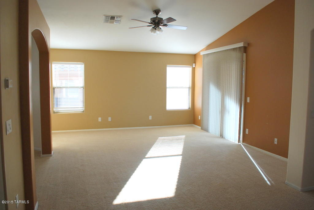 Rancho Del Lago (1-100) - Residential Lease
