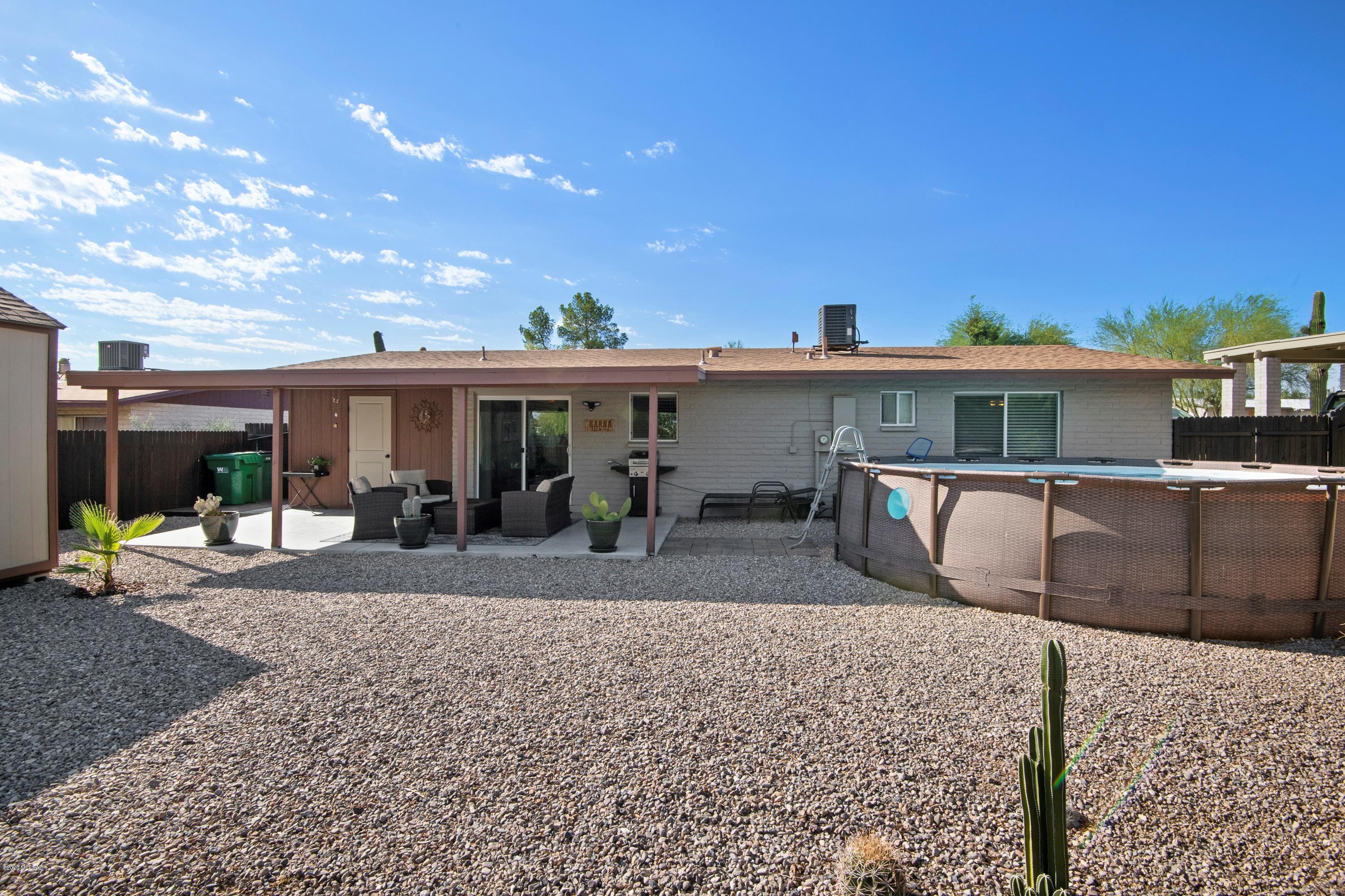 Casas Adobes Park (94-194) - Residential