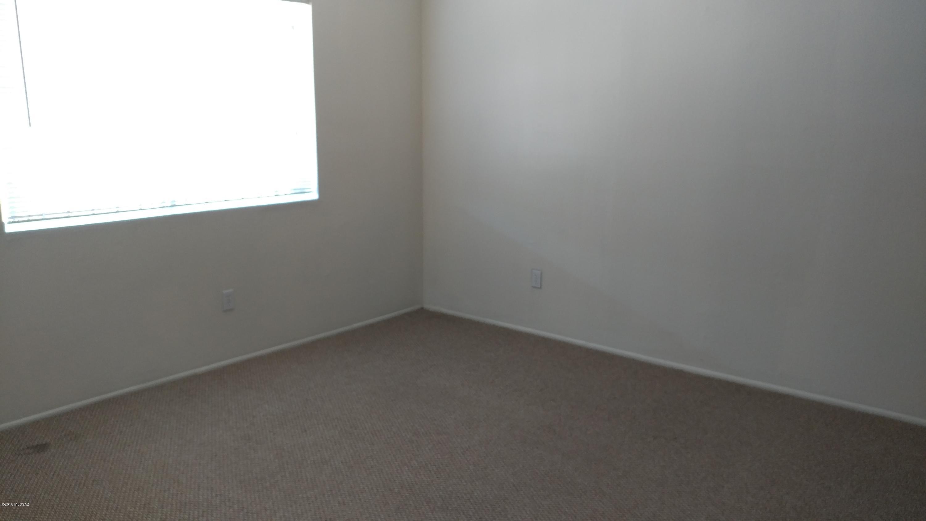 Bronx Park - Residential Lease