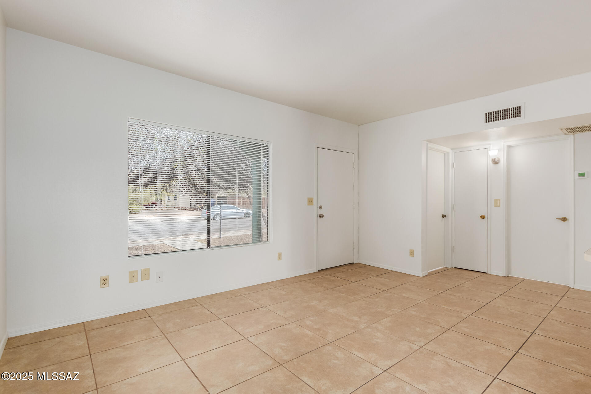 Rivendell Twnhss Unit II (47-105) - Residential