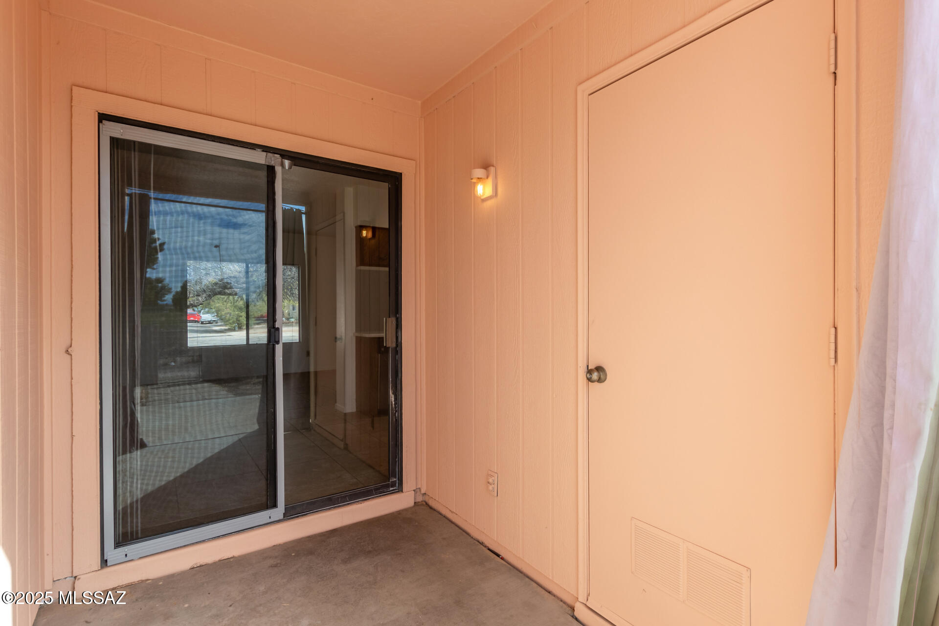 Rivendell Twnhss Unit II (47-105) - Residential