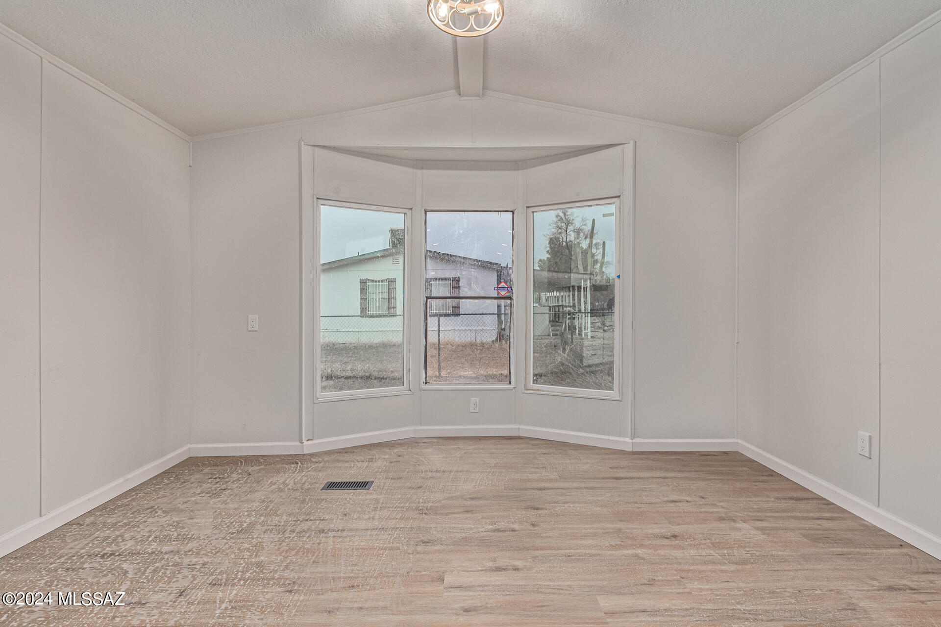 Unsubdivided - Residential