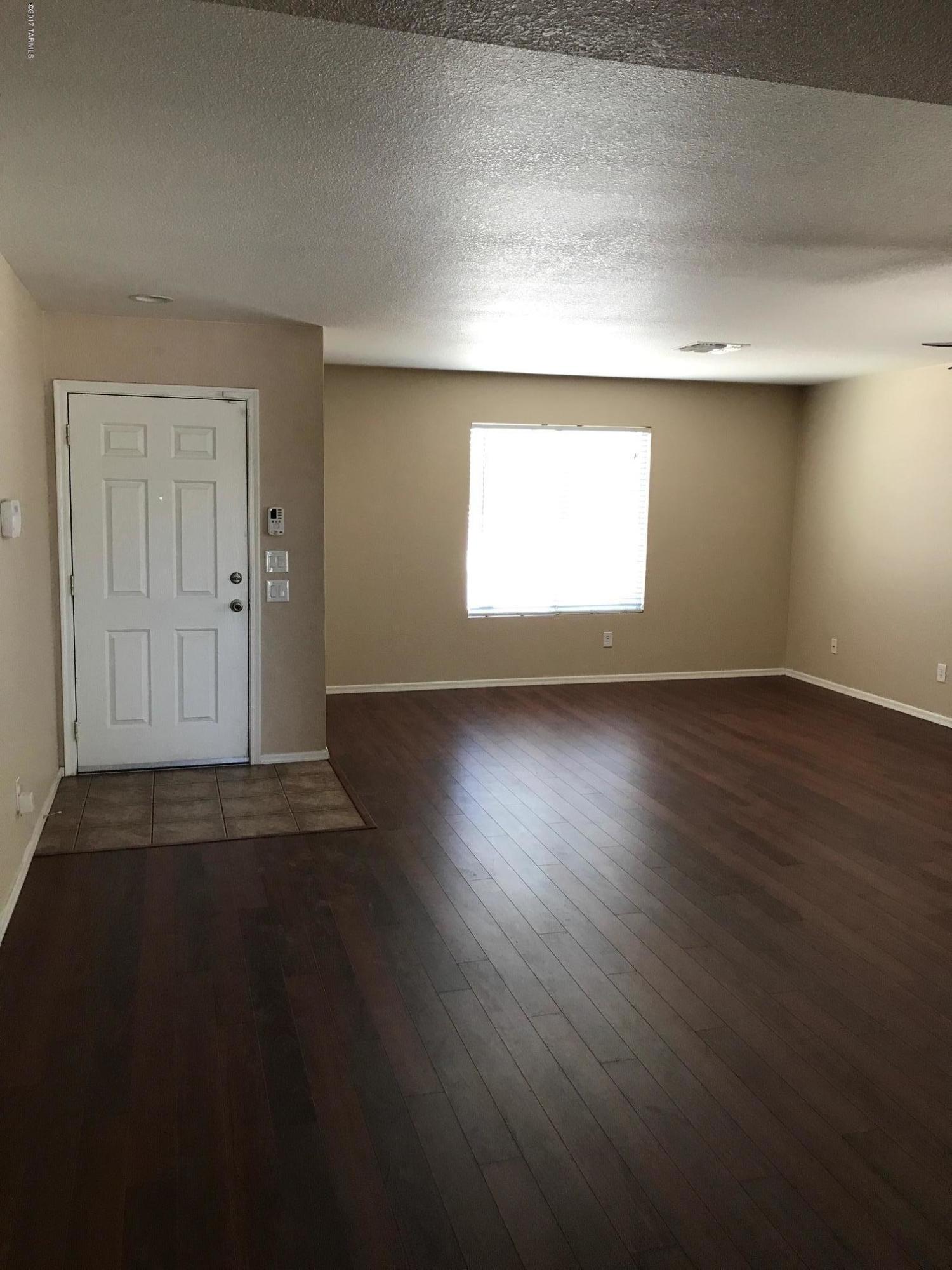 Julian Ranch (1-104) - Residential