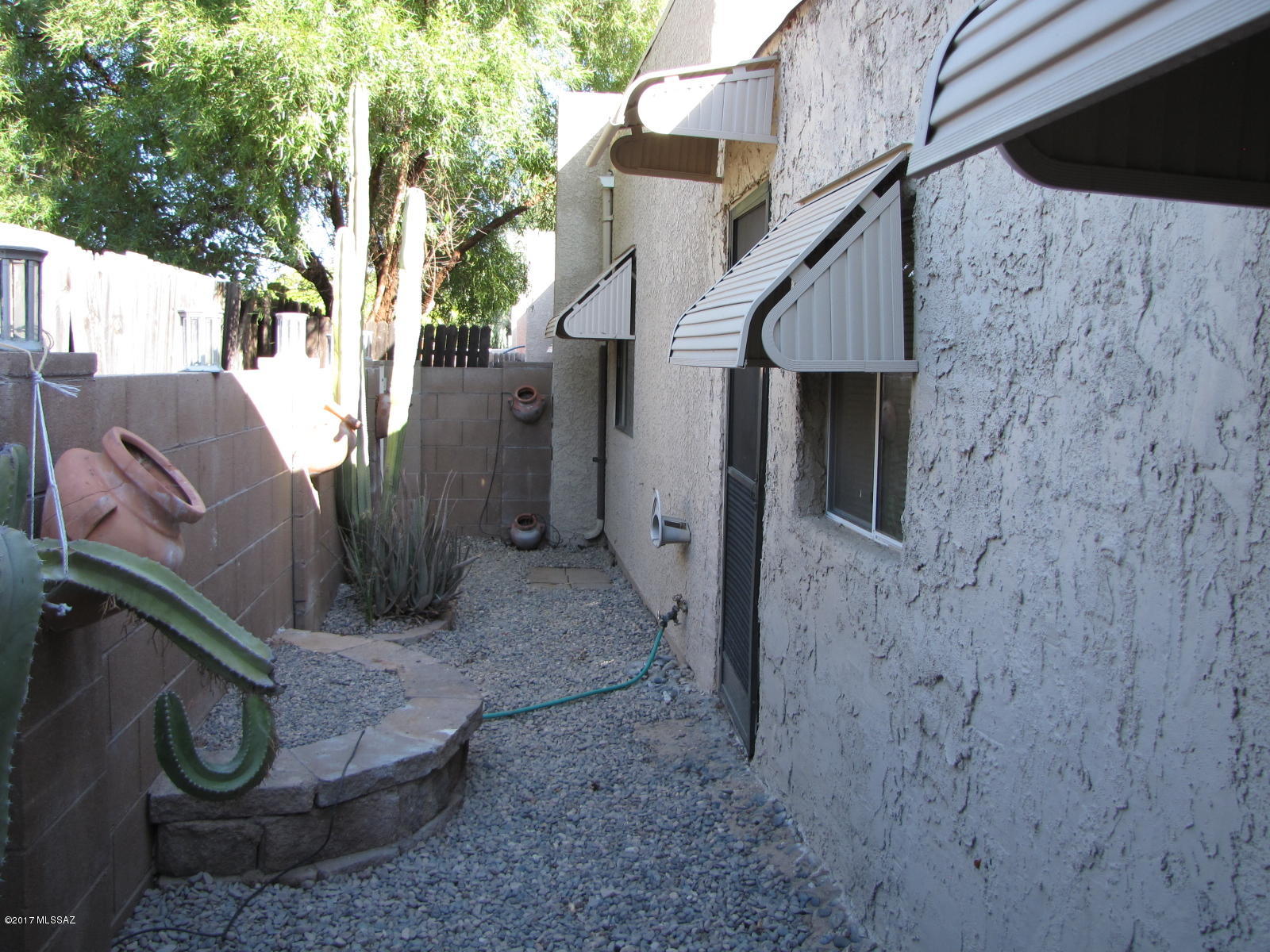 2601 E. Prince Rd. (1-20) - Residential Lease