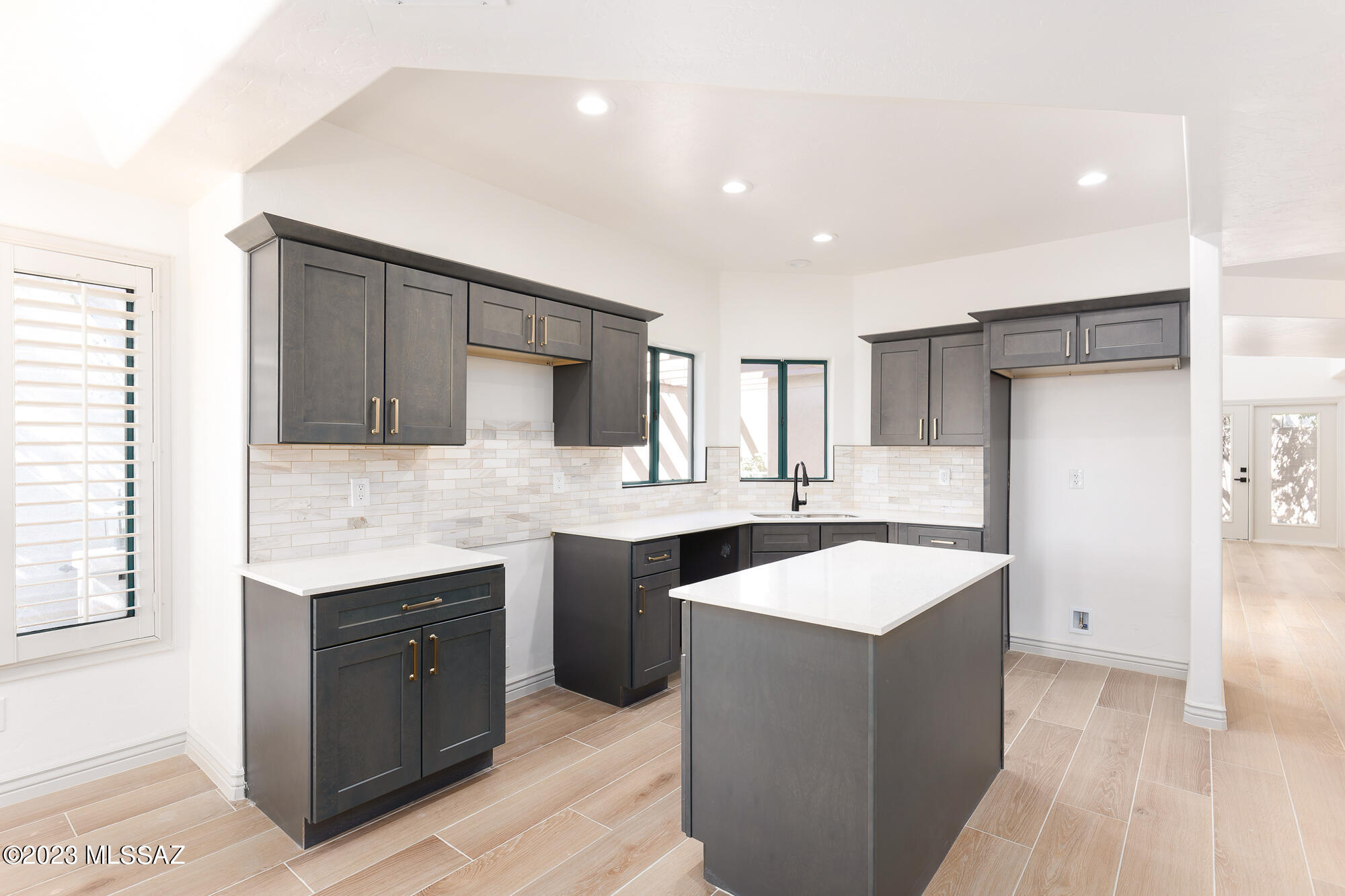 Deer Run At Ventana Canyon (1-23) - Residential