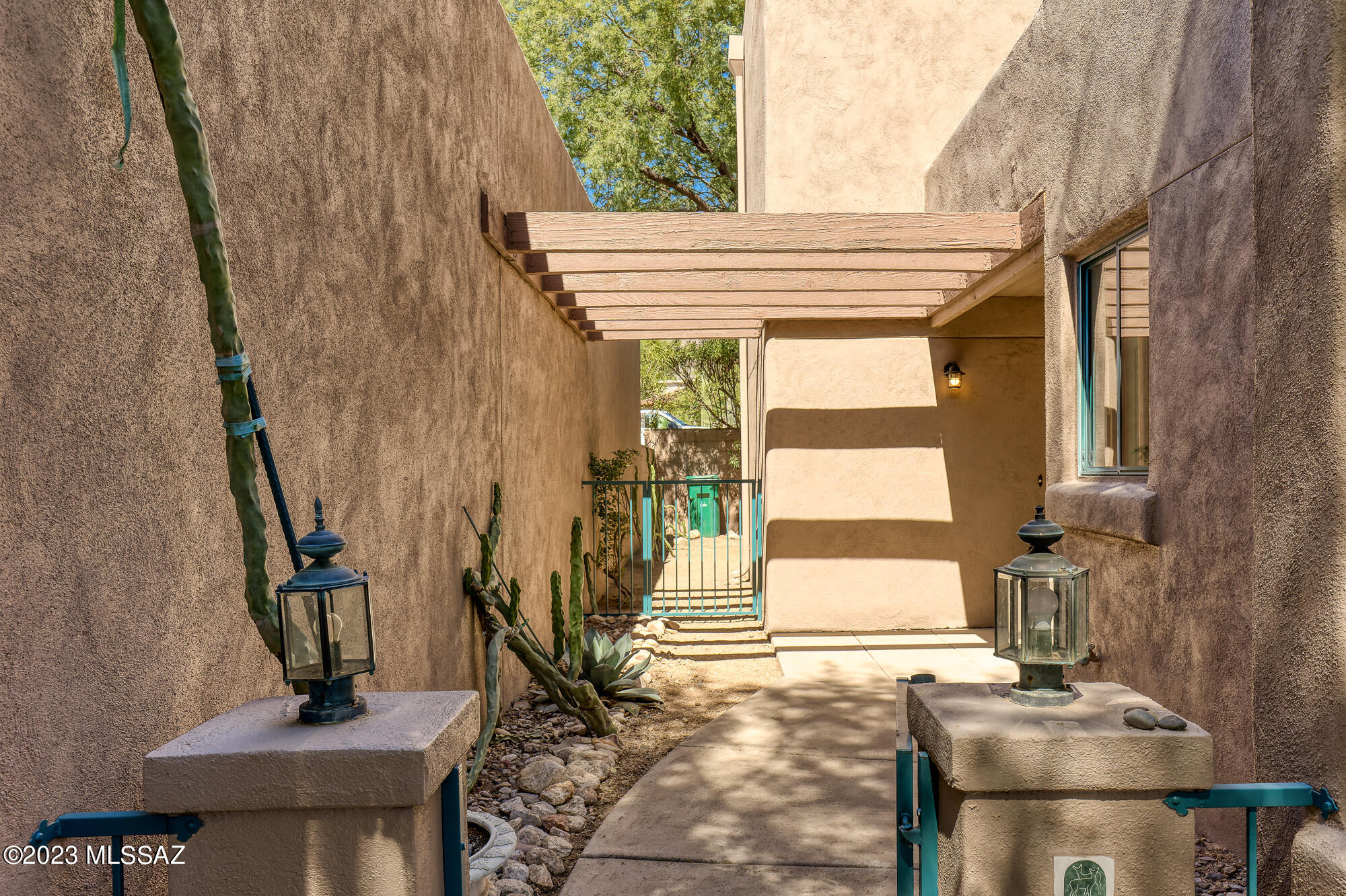 Deer Run At Ventana Canyon (1-23) - Residential