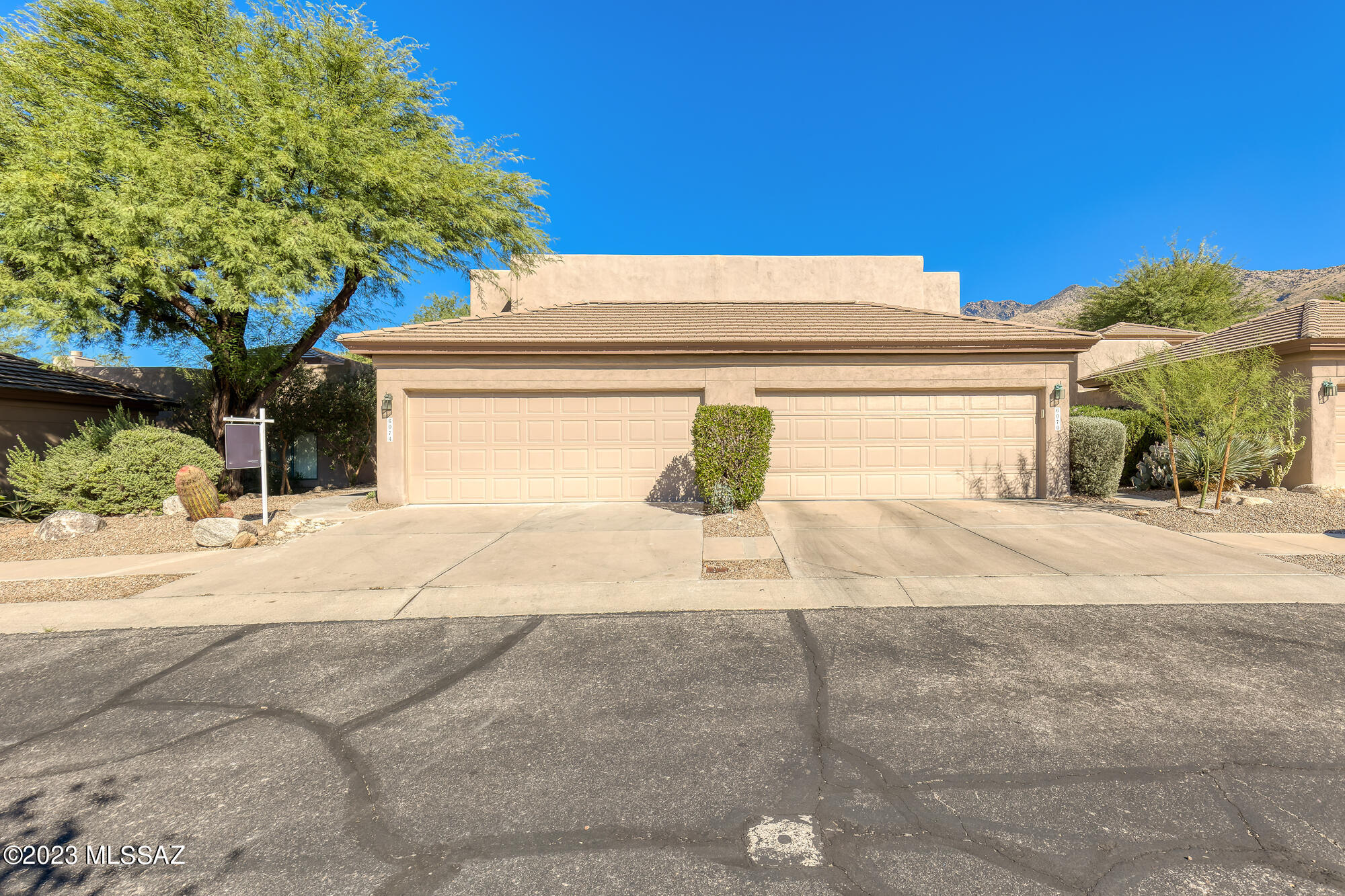 Deer Run At Ventana Canyon (1-23) - Residential