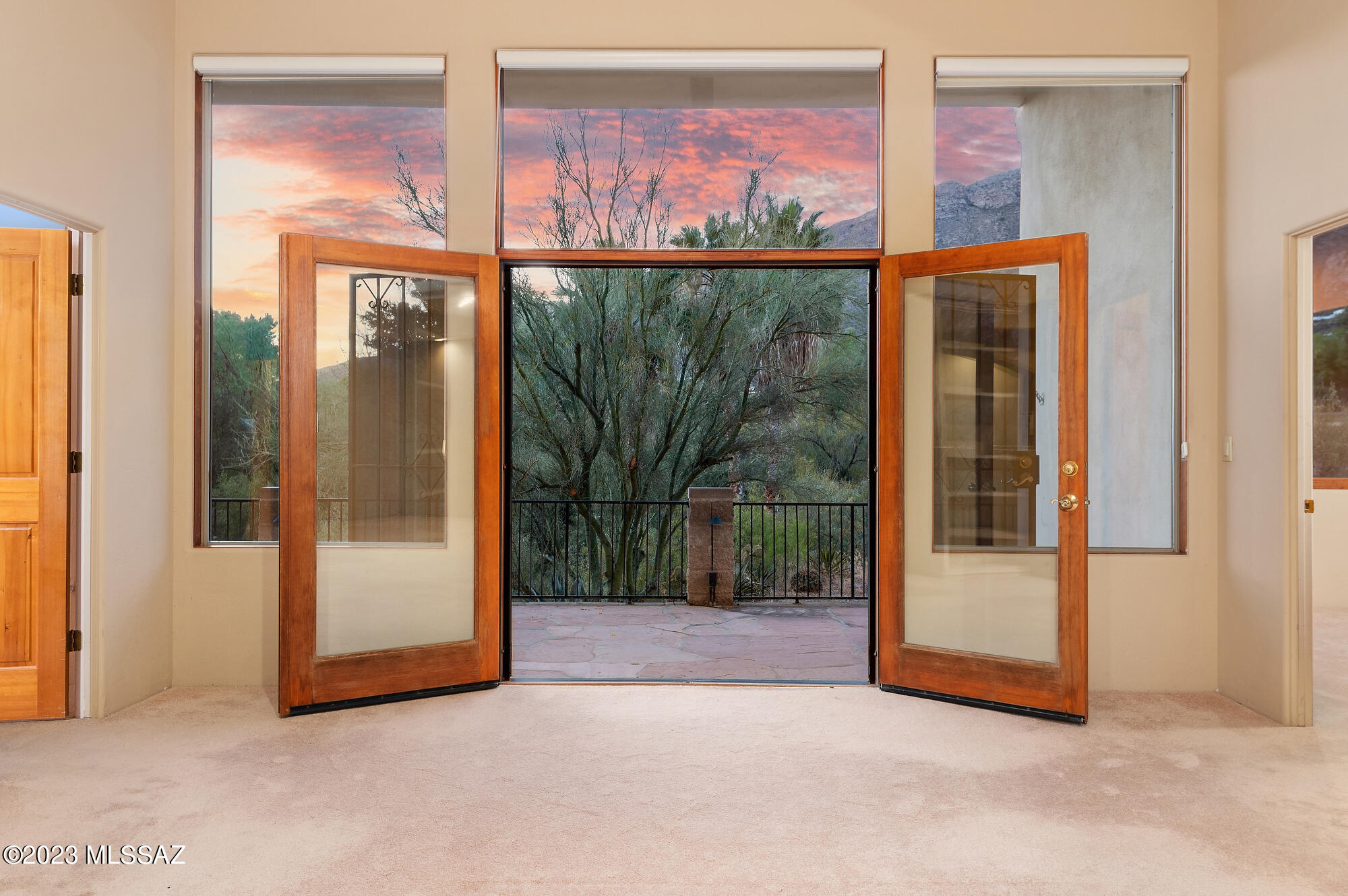 El Diamante II (1-40) - Residential
