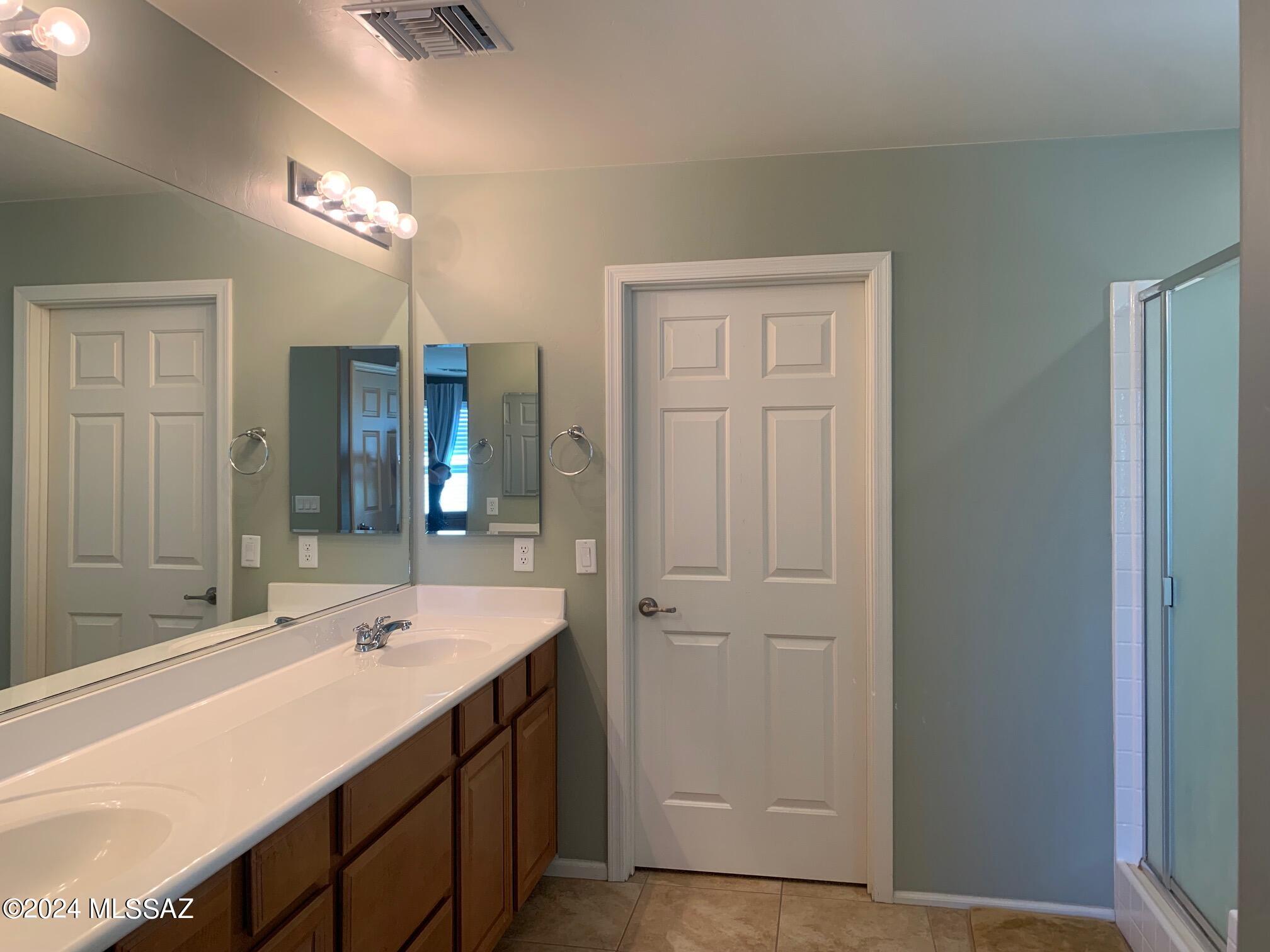 San Lucas Block 2 - Residential Lease